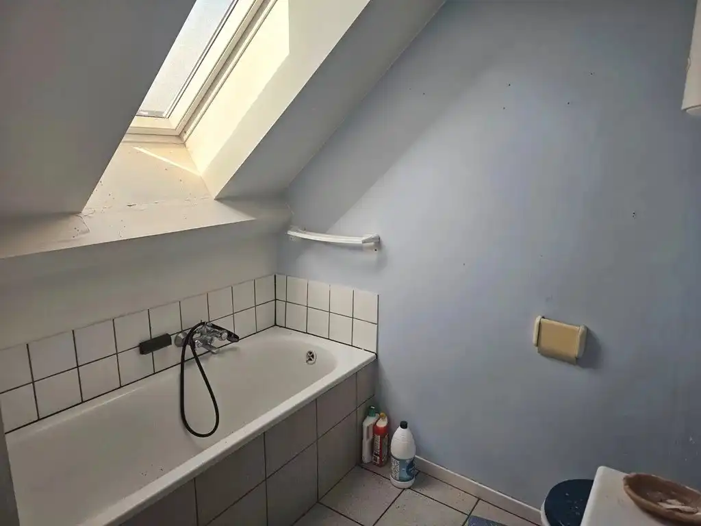 Charmante studio op de dakverdieping in hartje Hasselt foto 7