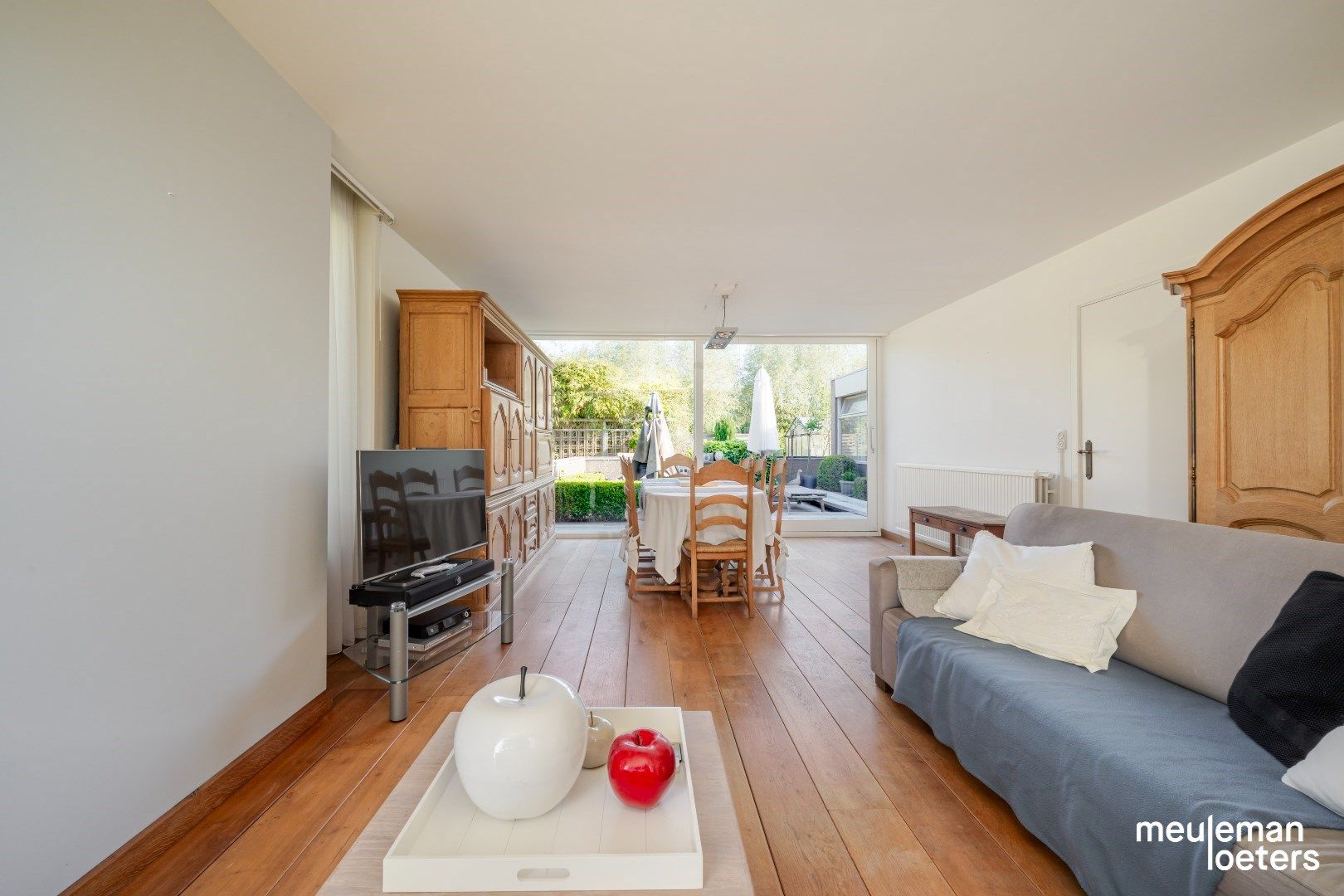 Te renoveren bungalow op fantastische ligging foto 19