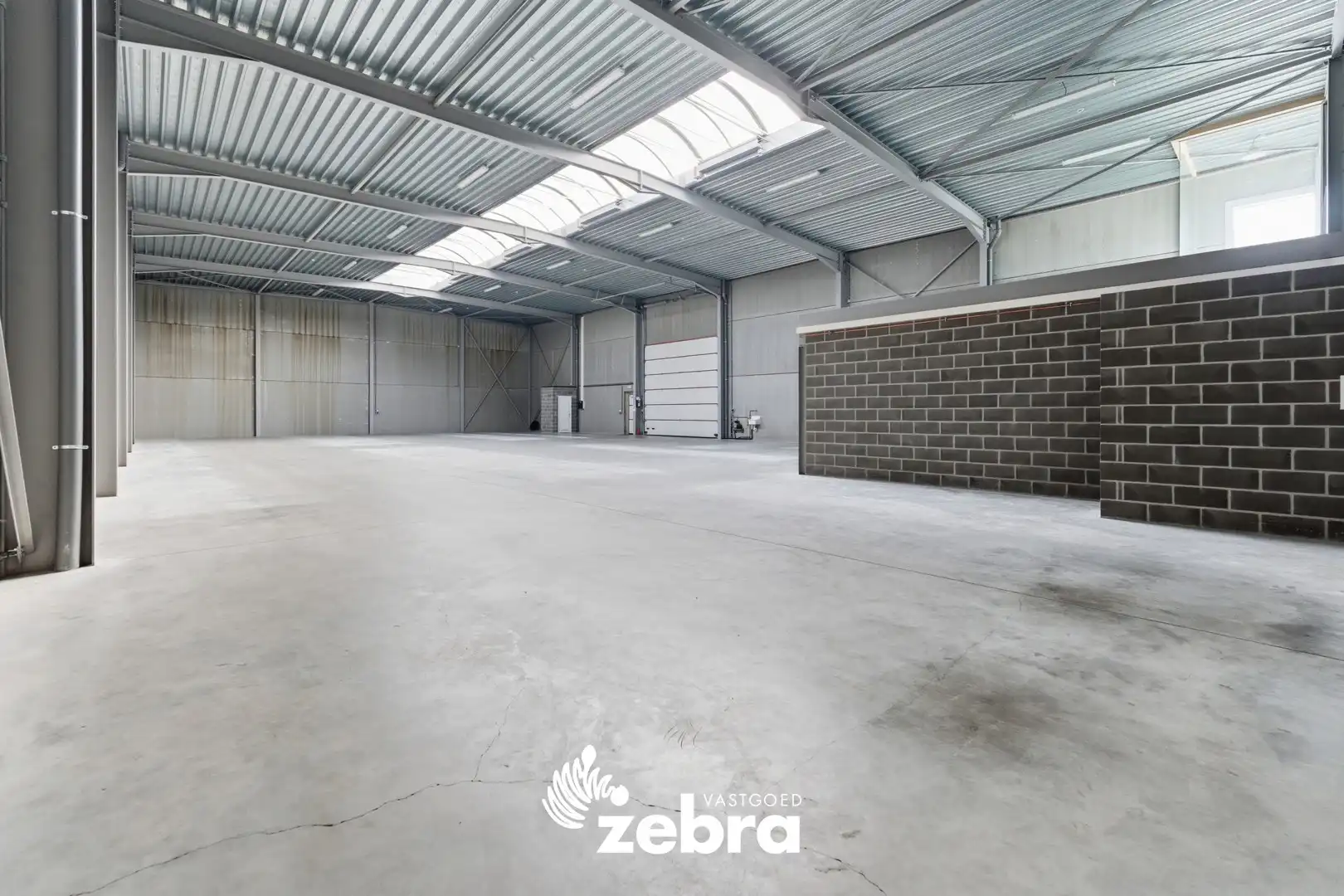 Recent bedrijfsgebouw op gunstige ligging te Roeselare! foto 12