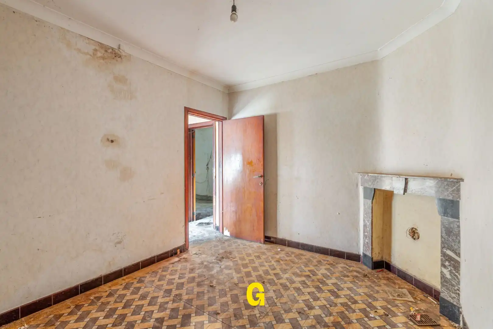 Grondig te renoveren/te slopen halfopen woning op 6a 17ca te Waltwilder. foto 14