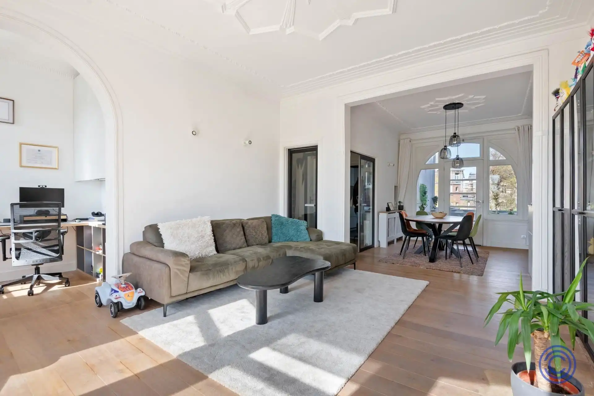 Karaktervol duplexappartement met terras in hartje Zurenborg! foto 15