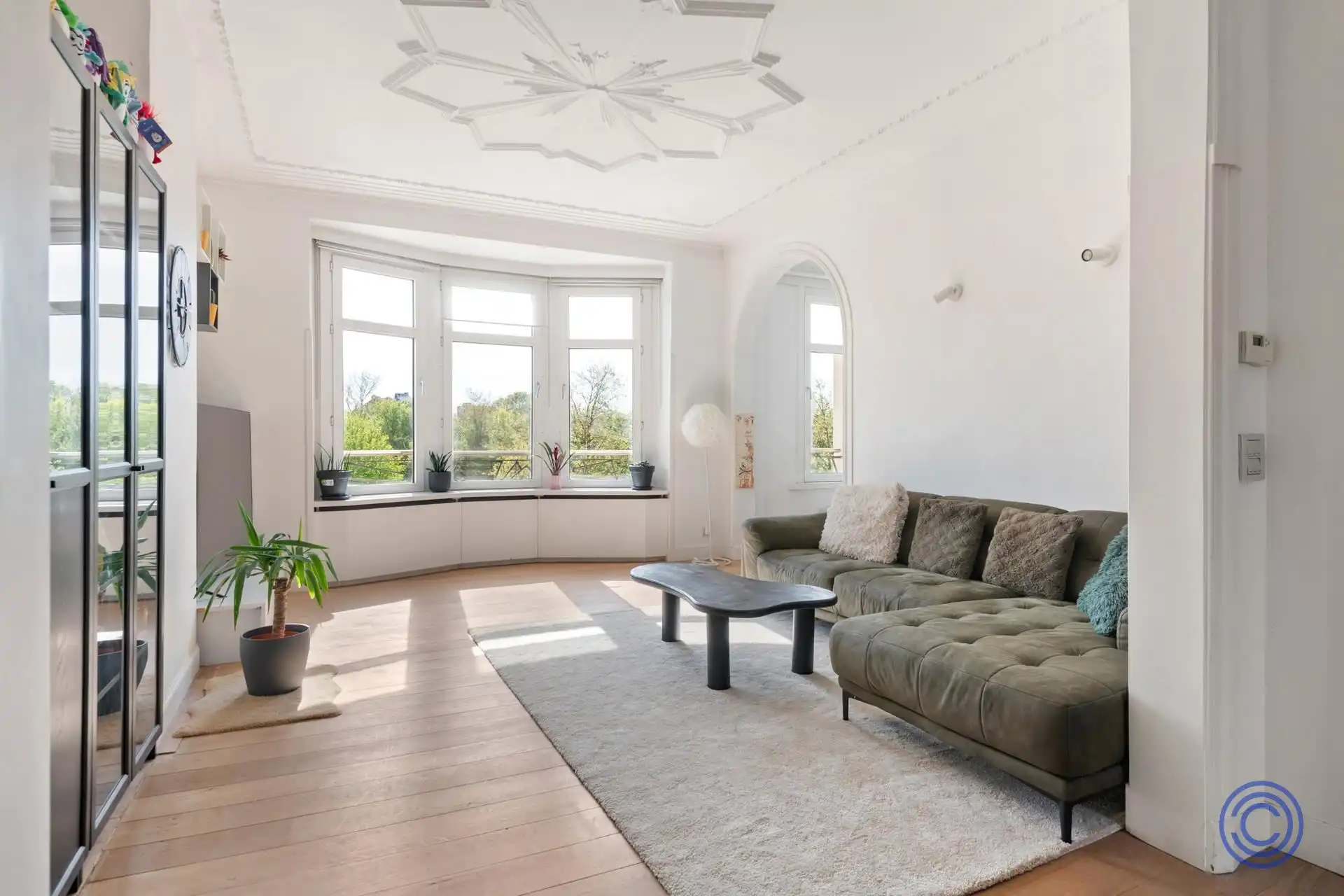 Karaktervol duplexappartement met terras in hartje Zurenborg! foto 15