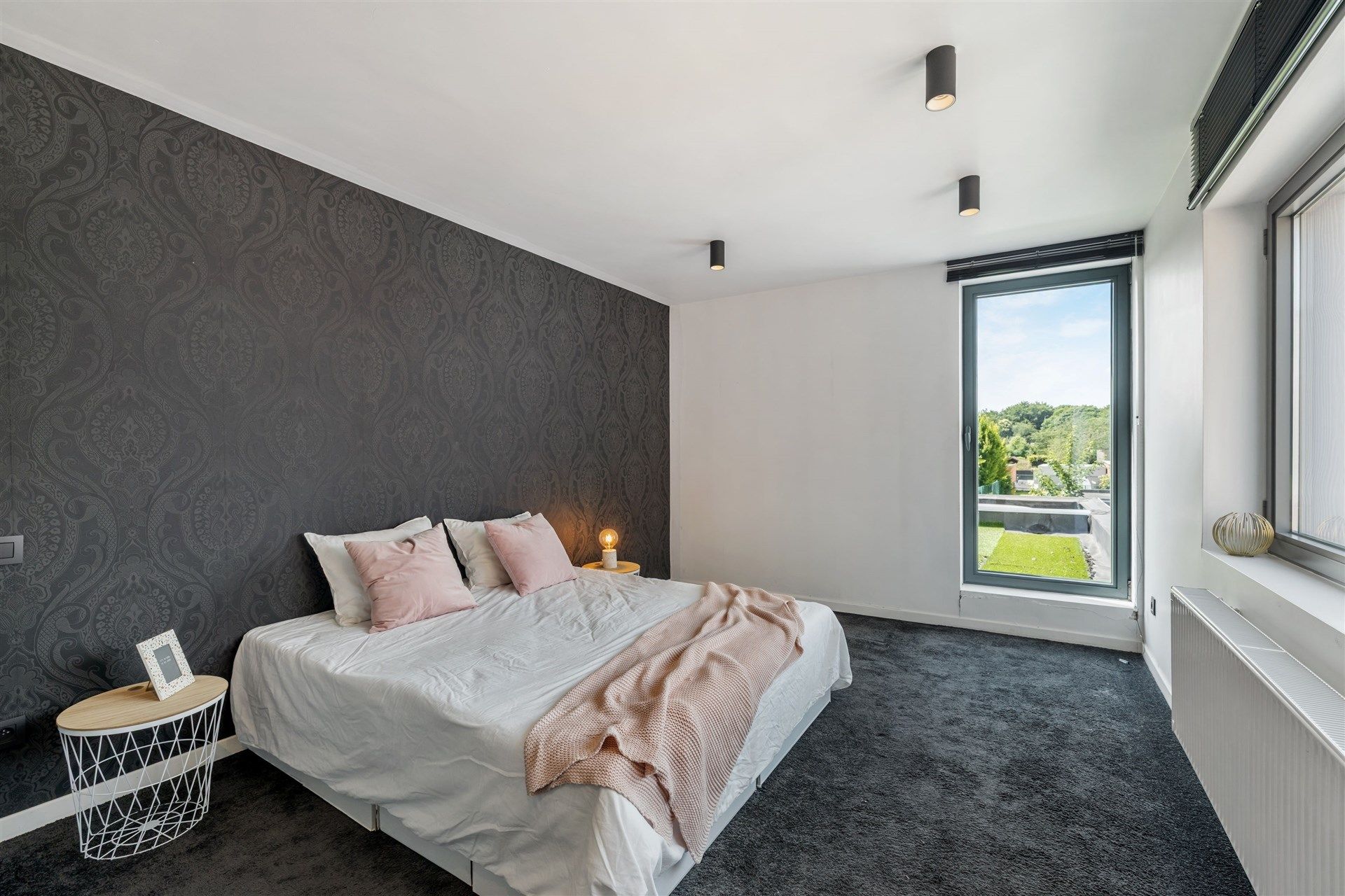 Unieke woning in lofstijl met 3 slaapkamers en dubbele garage foto 13