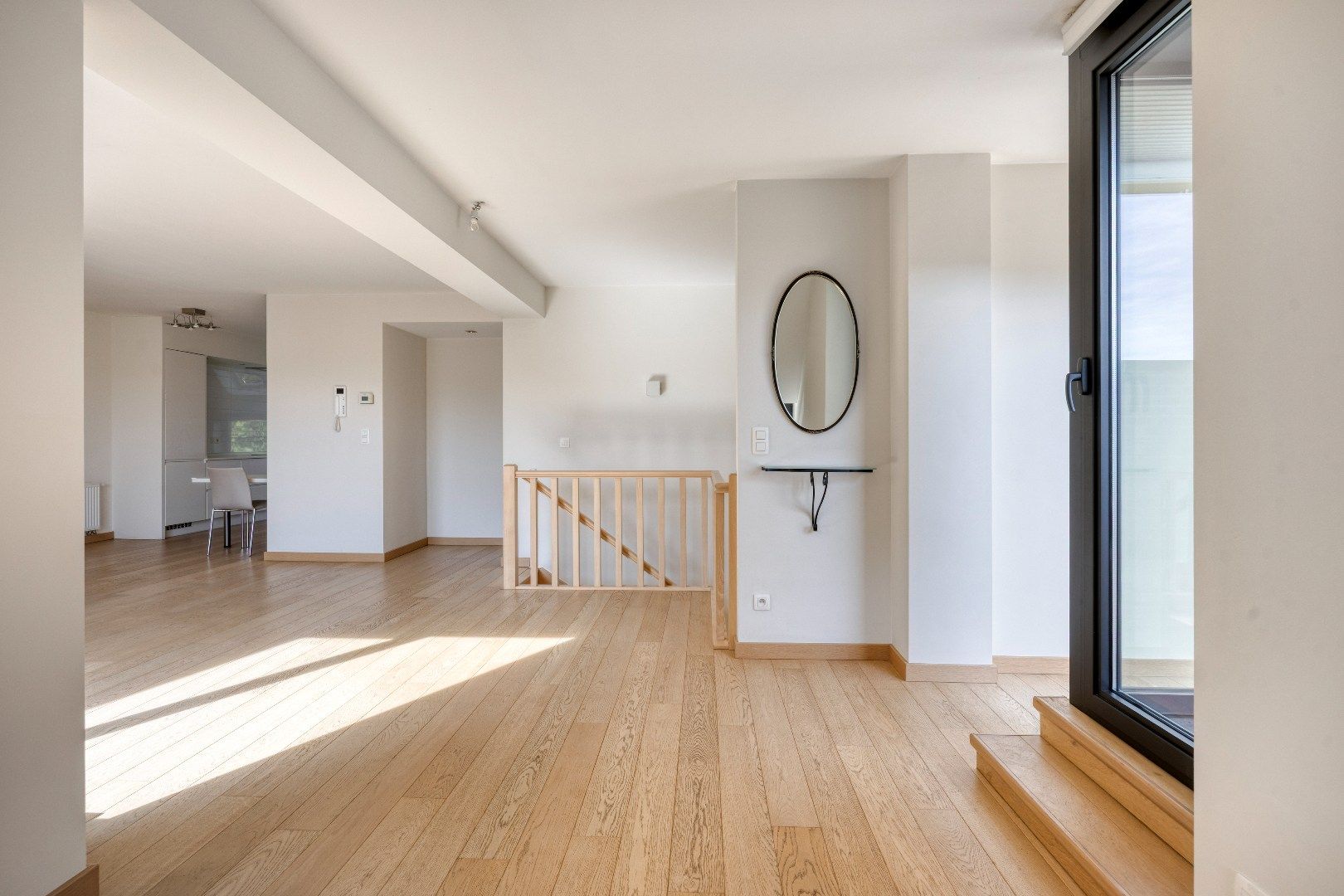 Energiezuinige duplex (140m²) te huur, 3 slpks, terras, autostaanplaats en berging foto 6