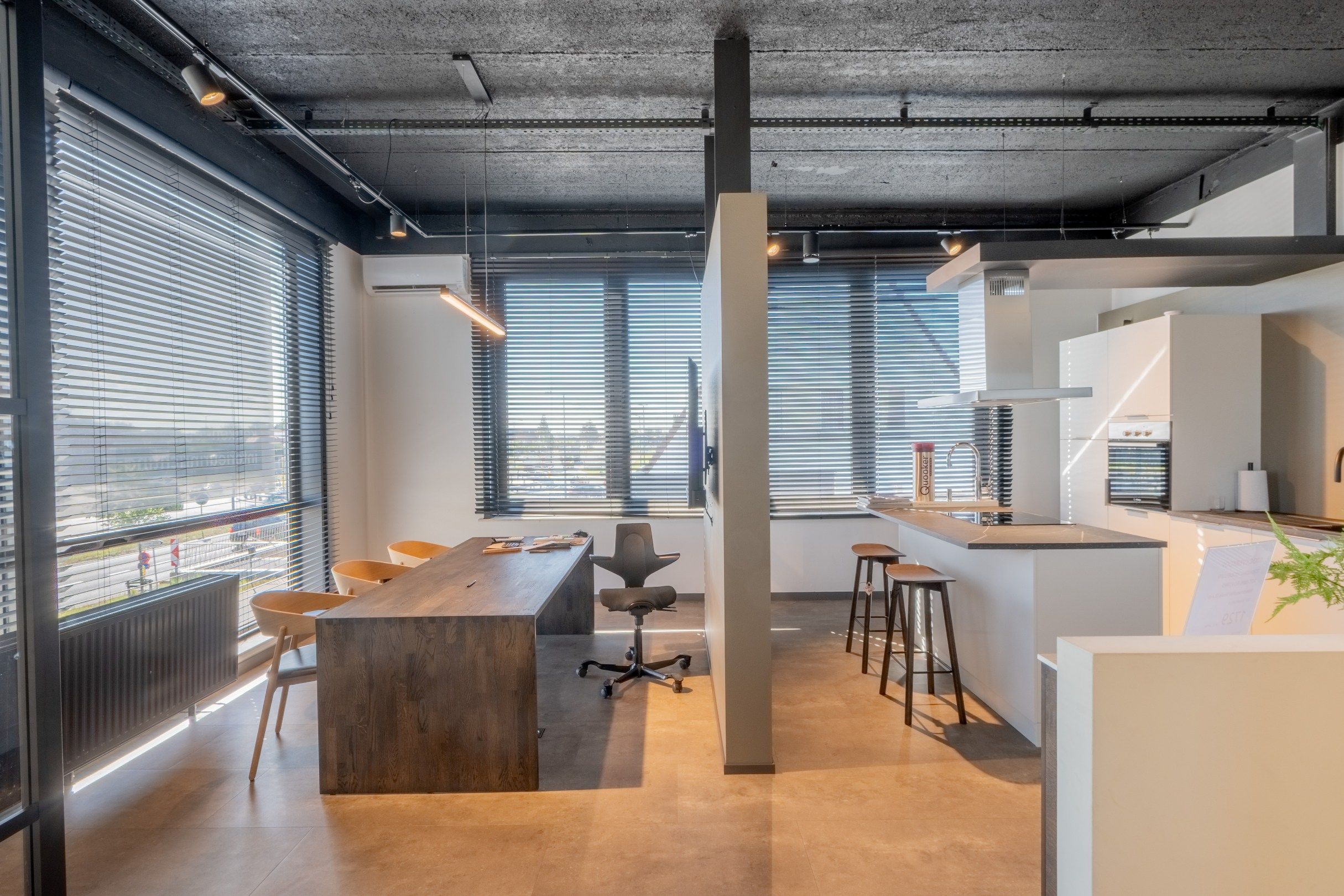 Handelspand op Natiënlaan te Knokke foto 11