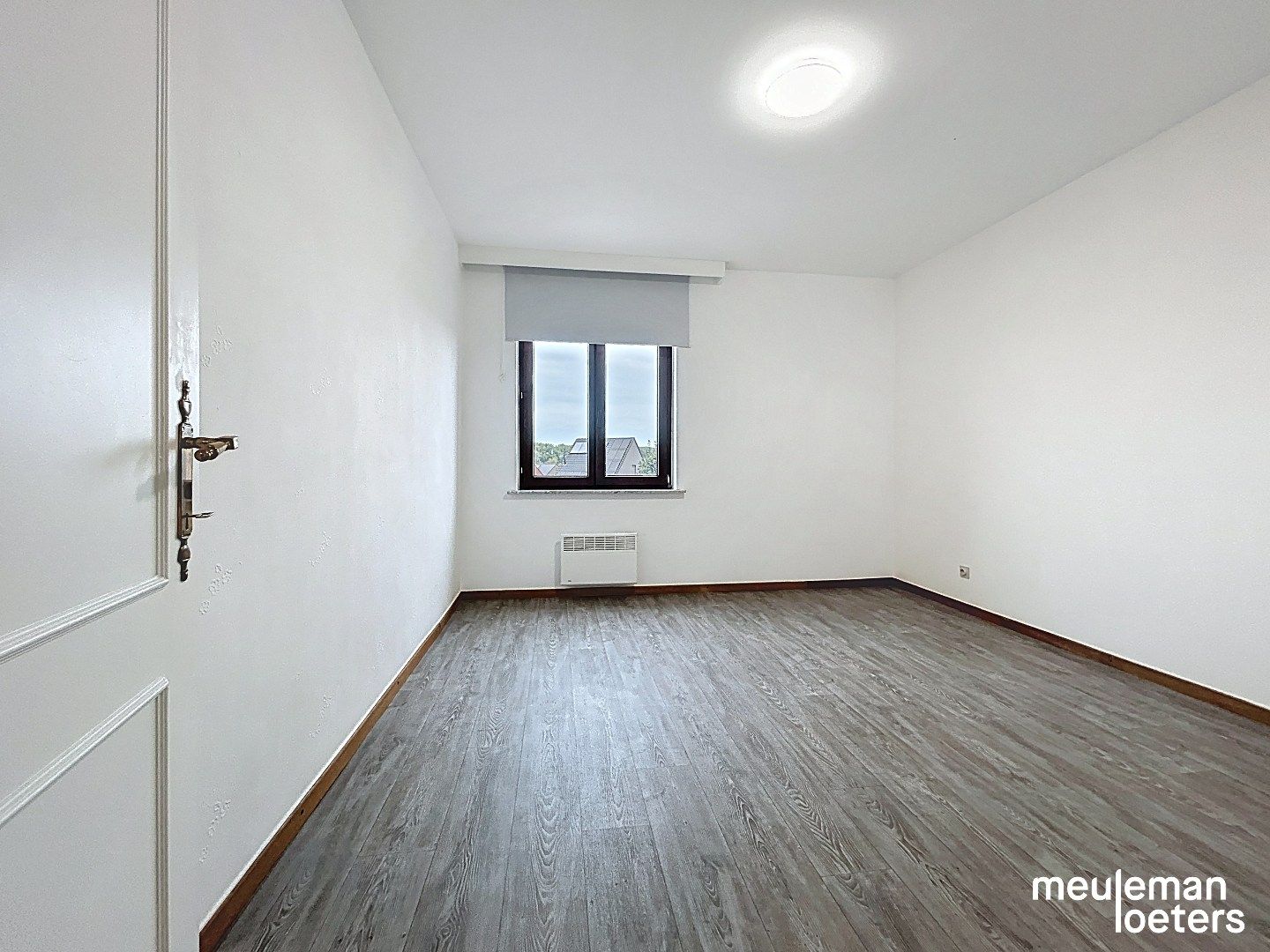 luchtig appartement met garage foto 6