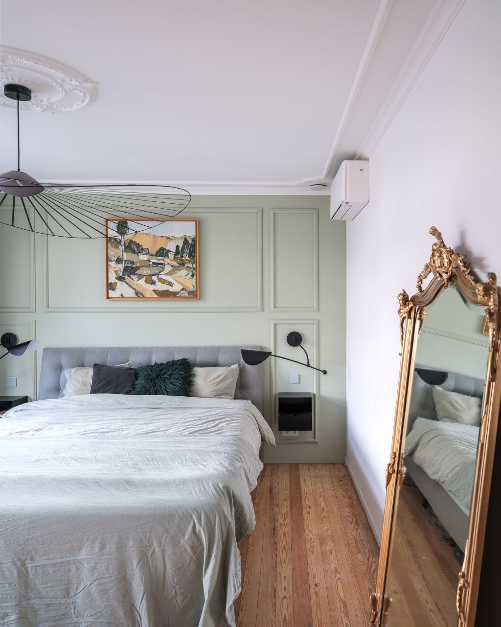 Prachtig gerenoveerde (Volt Architecten) interbellumwoning met vier slaapkamers, twee badkamers en zonnige stadstuin nabij de Bijloke. foto 18