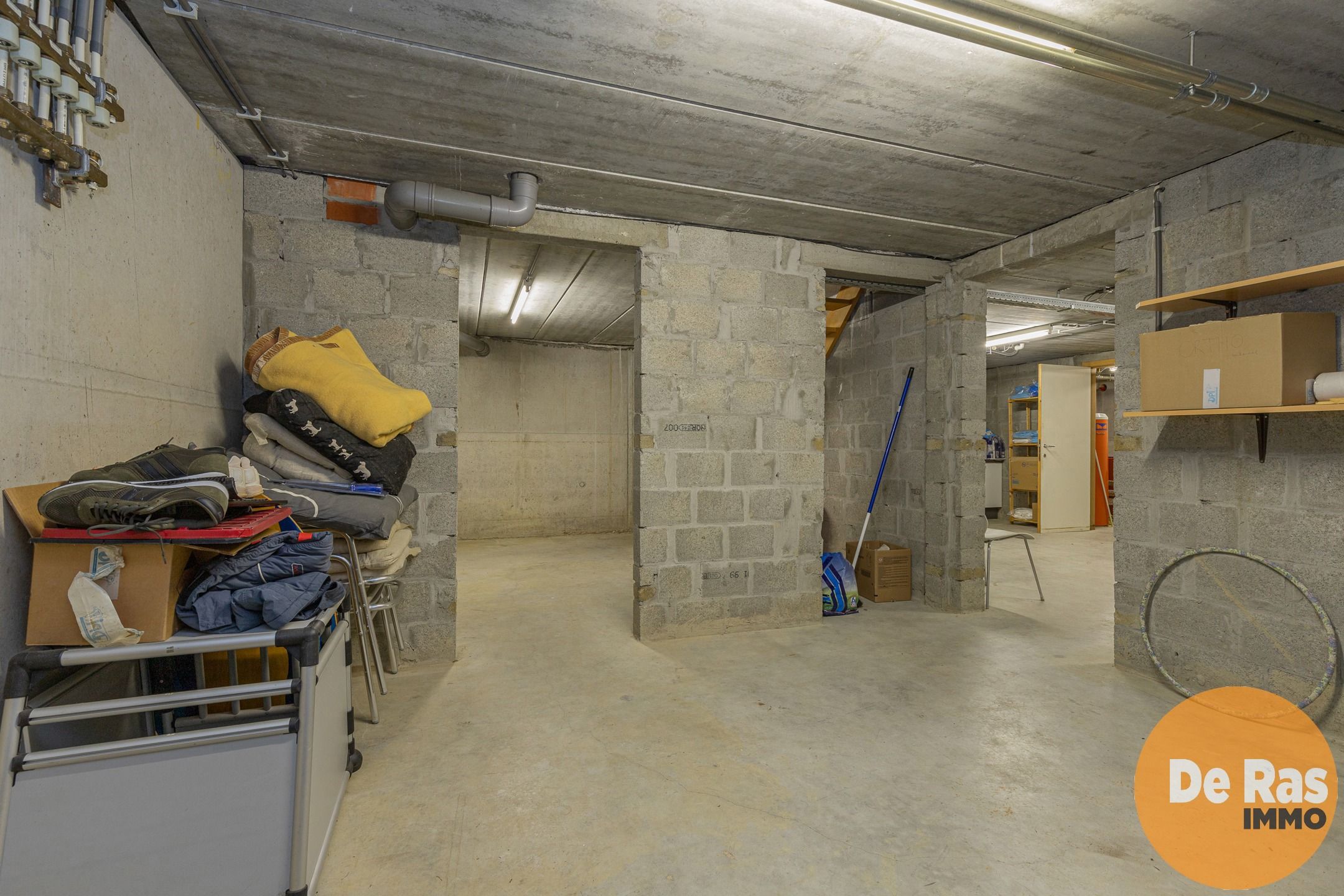 GIJZEGEM - Ruime woning met polyvalente ruimte foto 40