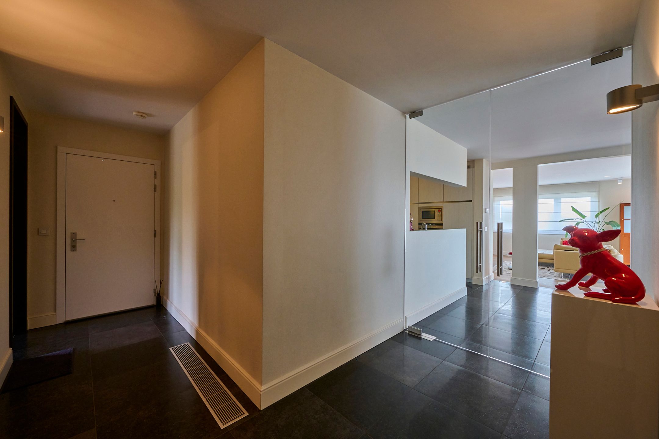 Luxueus afgewerkt penthouse + 2 terrassen + parking foto 10