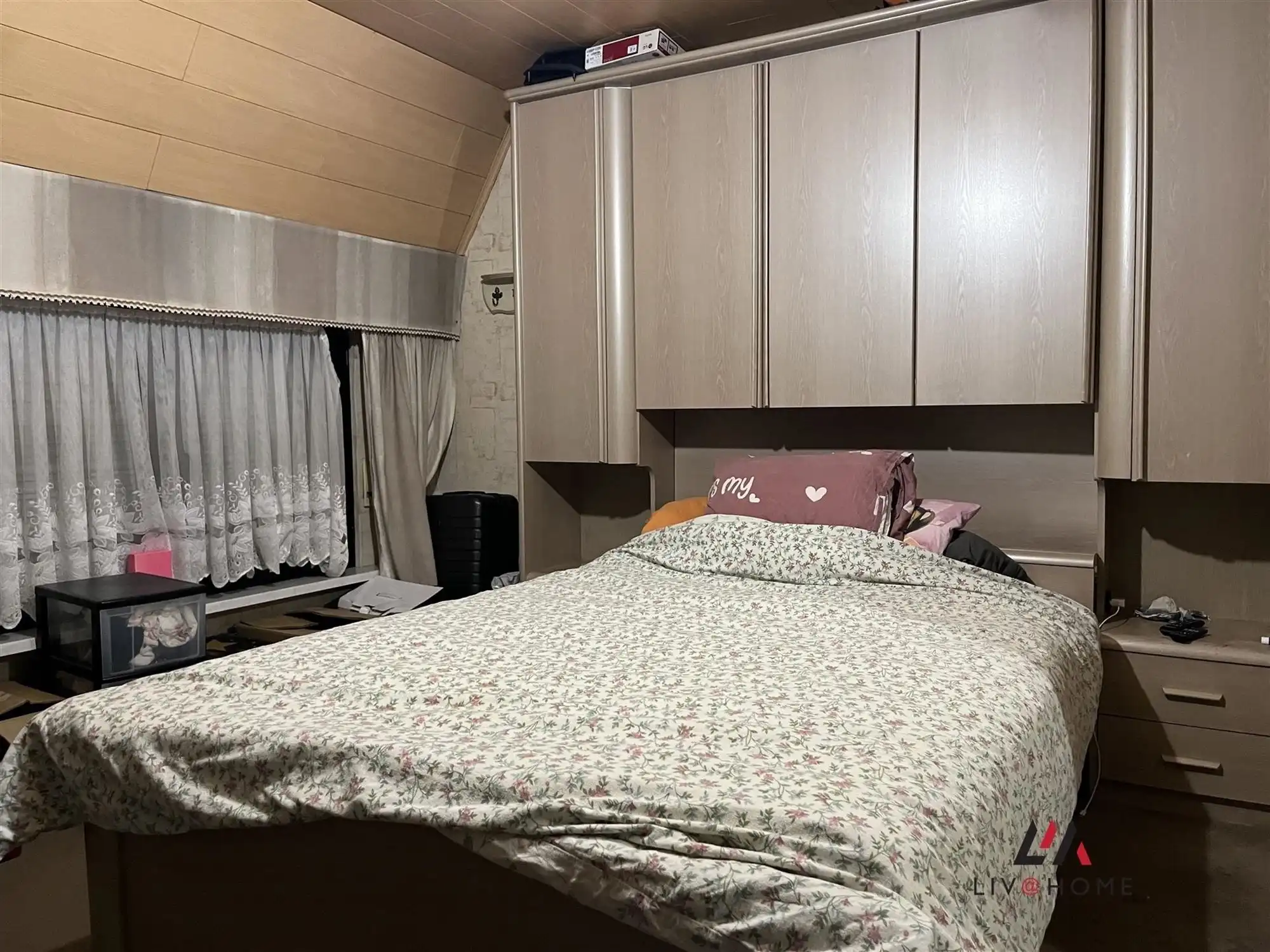 2 aangrenzende rijwoningen met gemeenschappelijke tuin foto 29