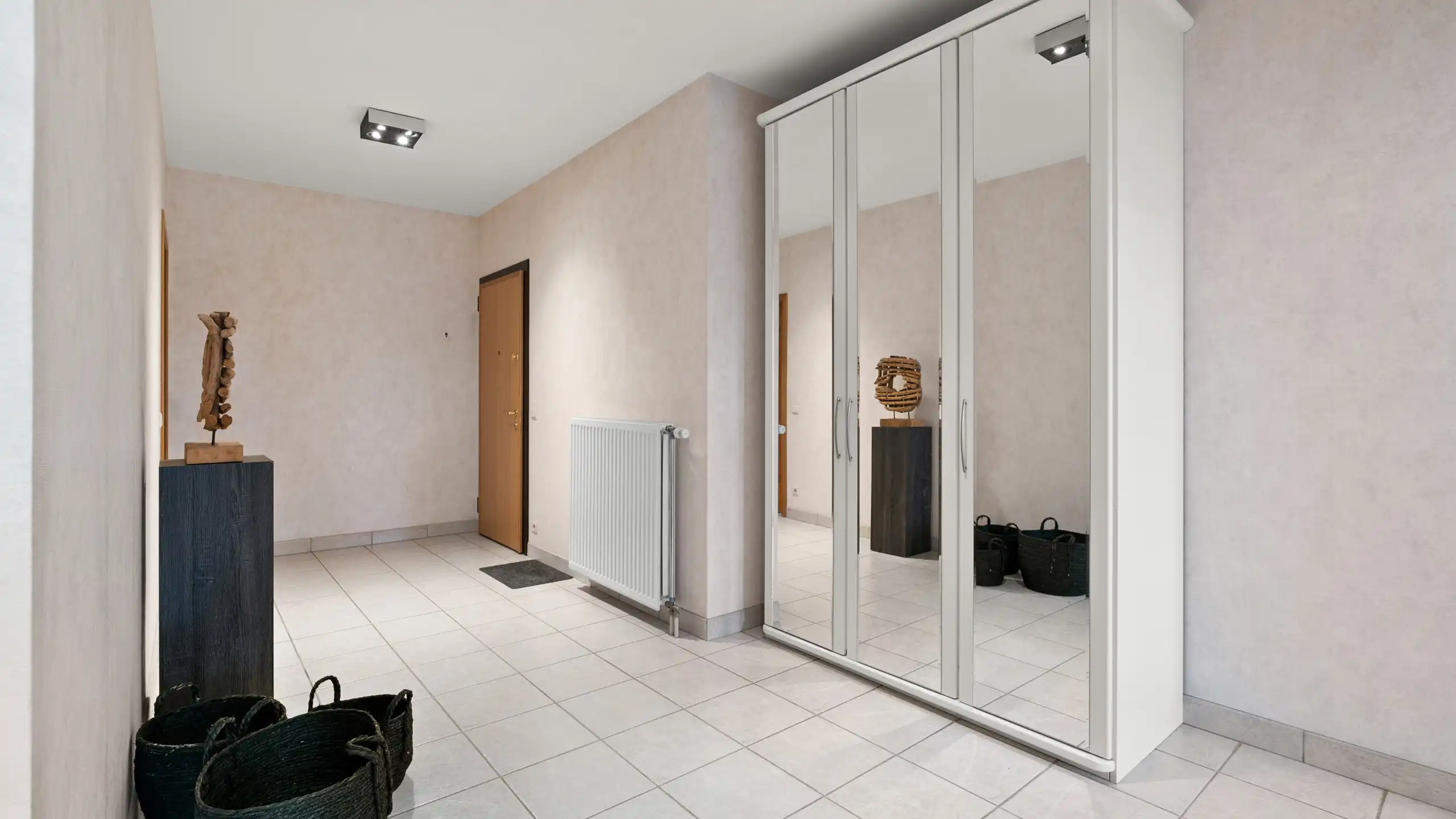 Ruim appartement van 245 m² centraal in Mortsel foto 7