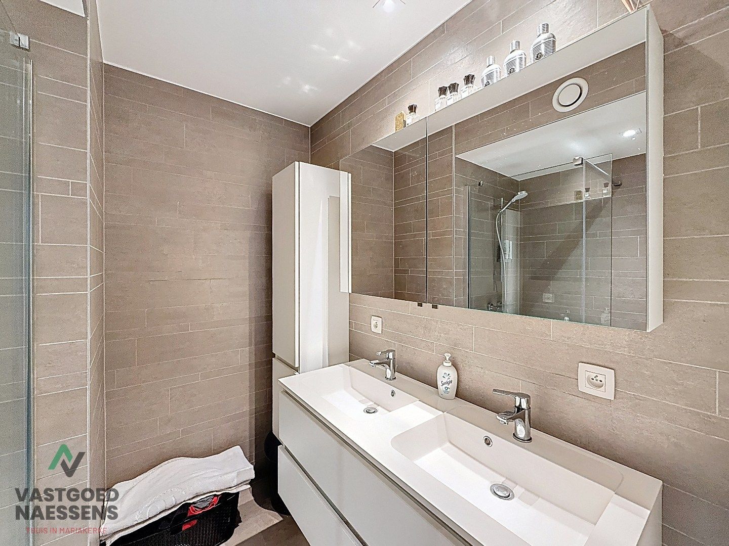 RECENT 2 SLPK APP MET 2 TERRASSEN foto 14