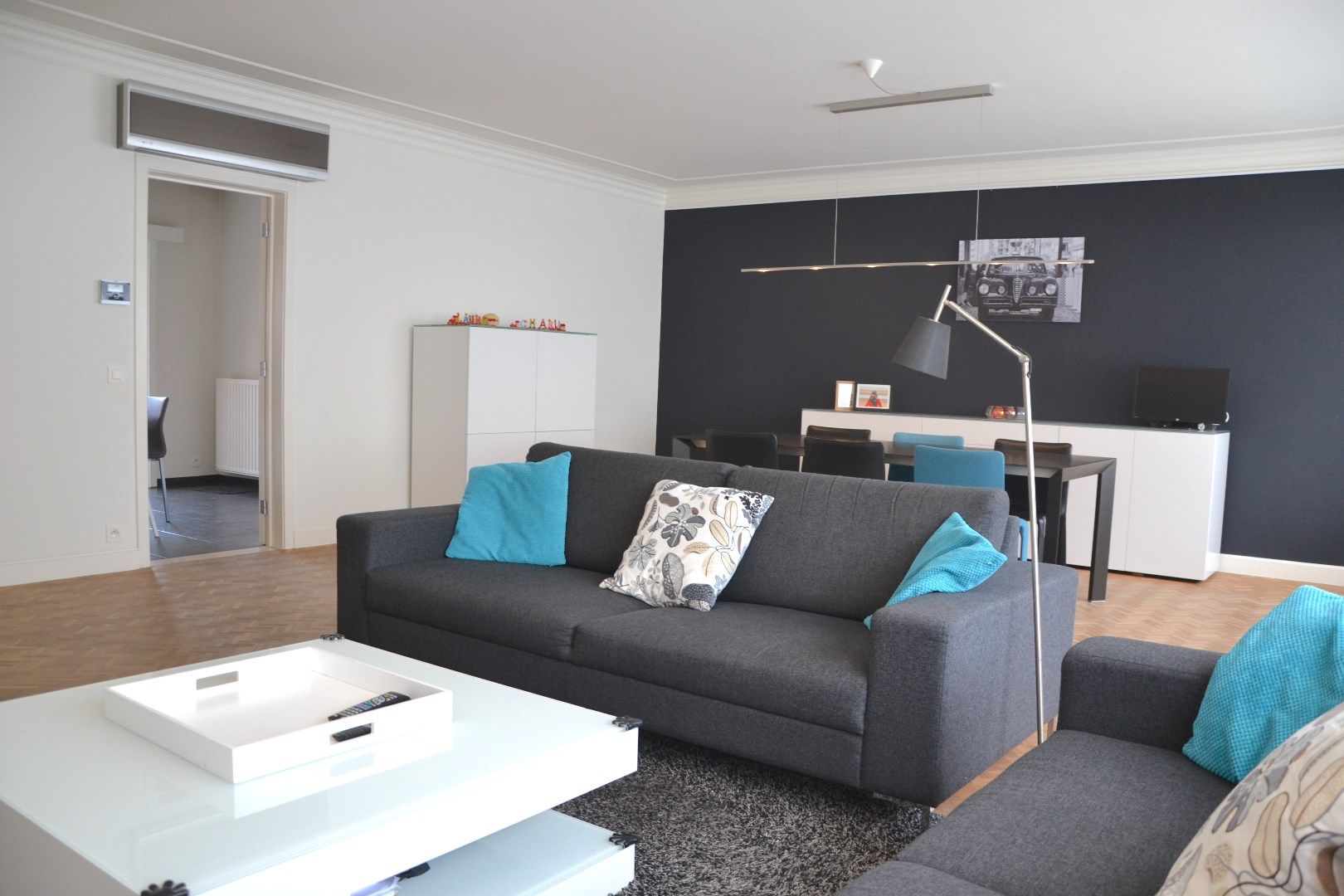 Mooi appartement met 2 slaapkamers, bureau en groot terras! foto 2