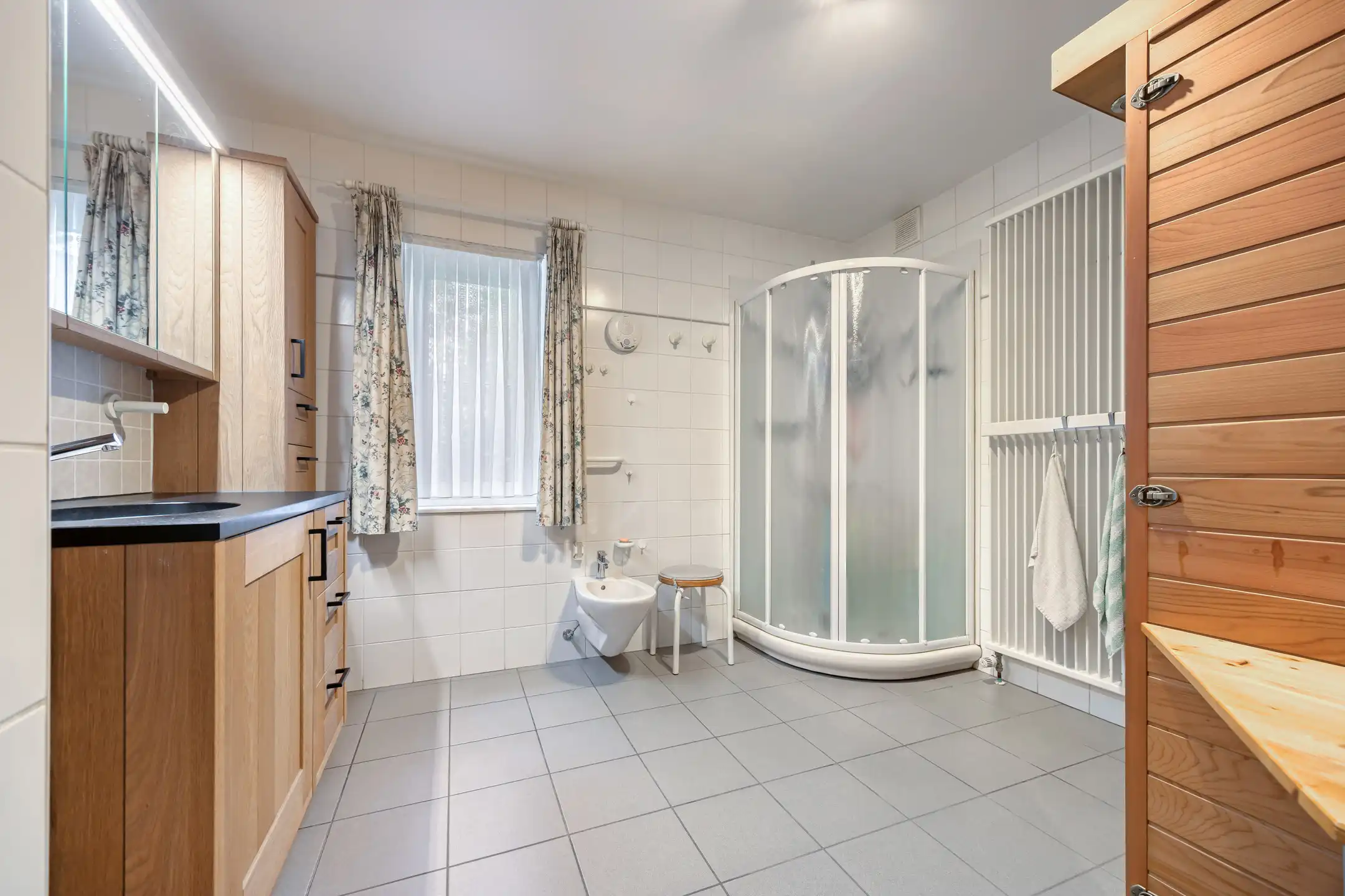 Instapklare gezinswoning met 3 slaapkamers in Emblem foto 17
