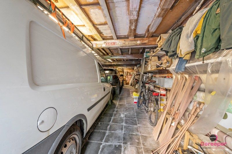 Unieke woning met handelsruimte en opslagplaats op 817m² – stijlvol wonen en werken combineren! foto 22