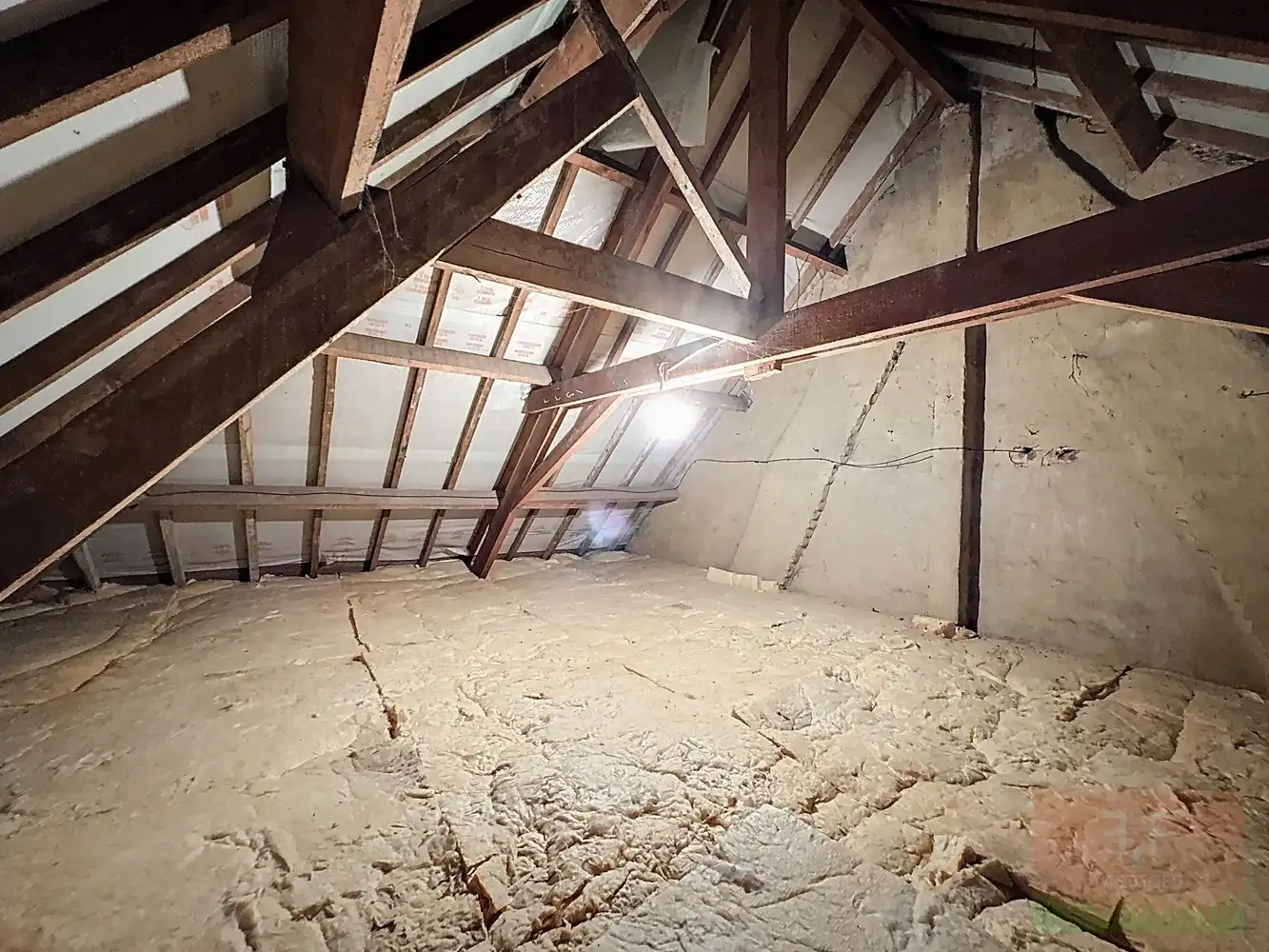 Ruime eengezinswoning met 4 slaapkamers, garage en mooie tuin foto 20