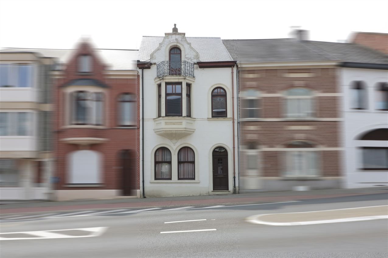 Hoofdfoto van de publicatie: Label d, nabij Basiliek, deel gerenoveerd, authentiek pand