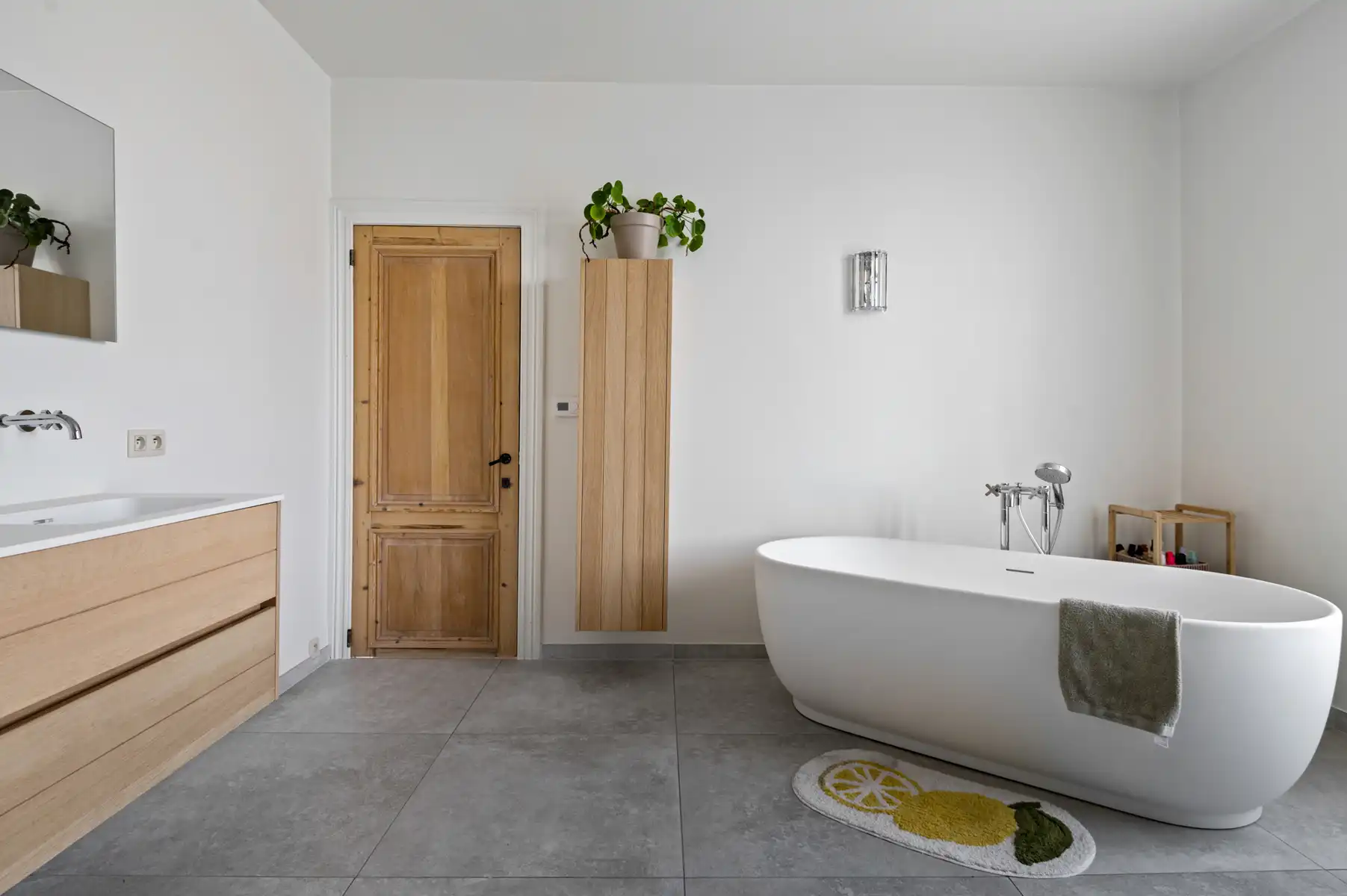 Karaktervolle gerenoveerde woning met 3 slaapkamers en tuin. foto 12