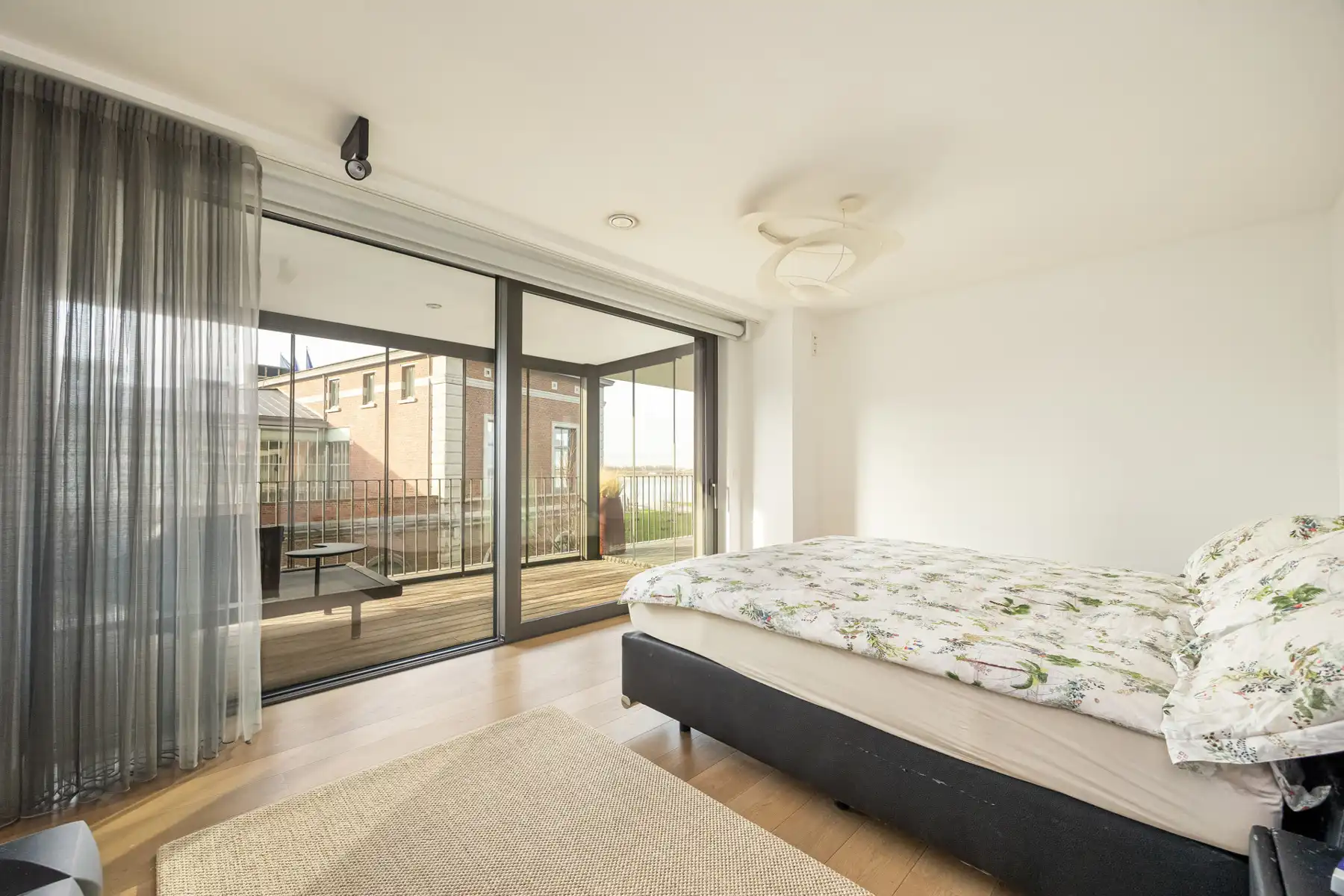 Riant luxe apppartement van 213 m² met Scheldezicht  foto 24