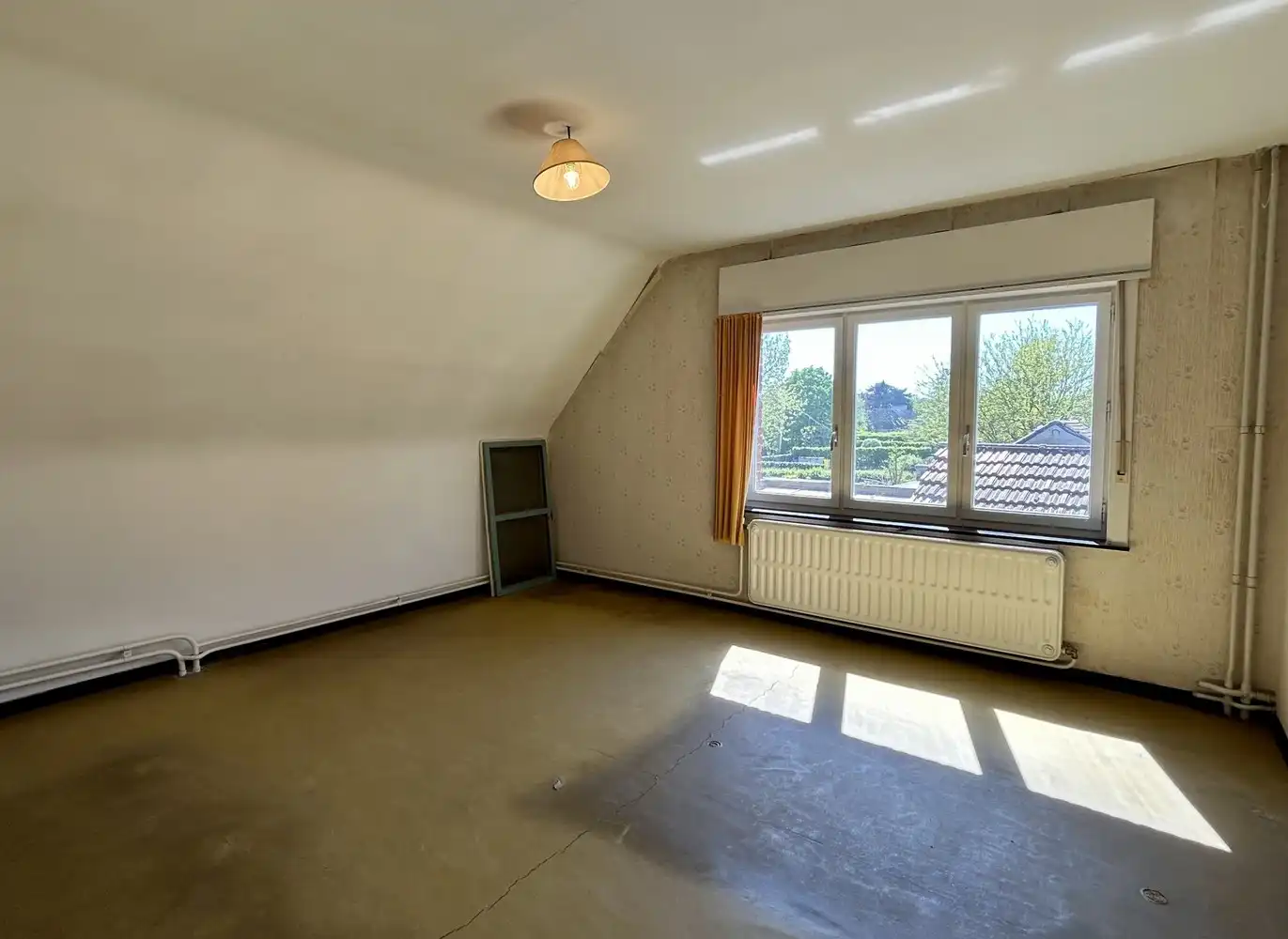 Te renoveren woning op bijna 30 are in Rotselaar foto 13