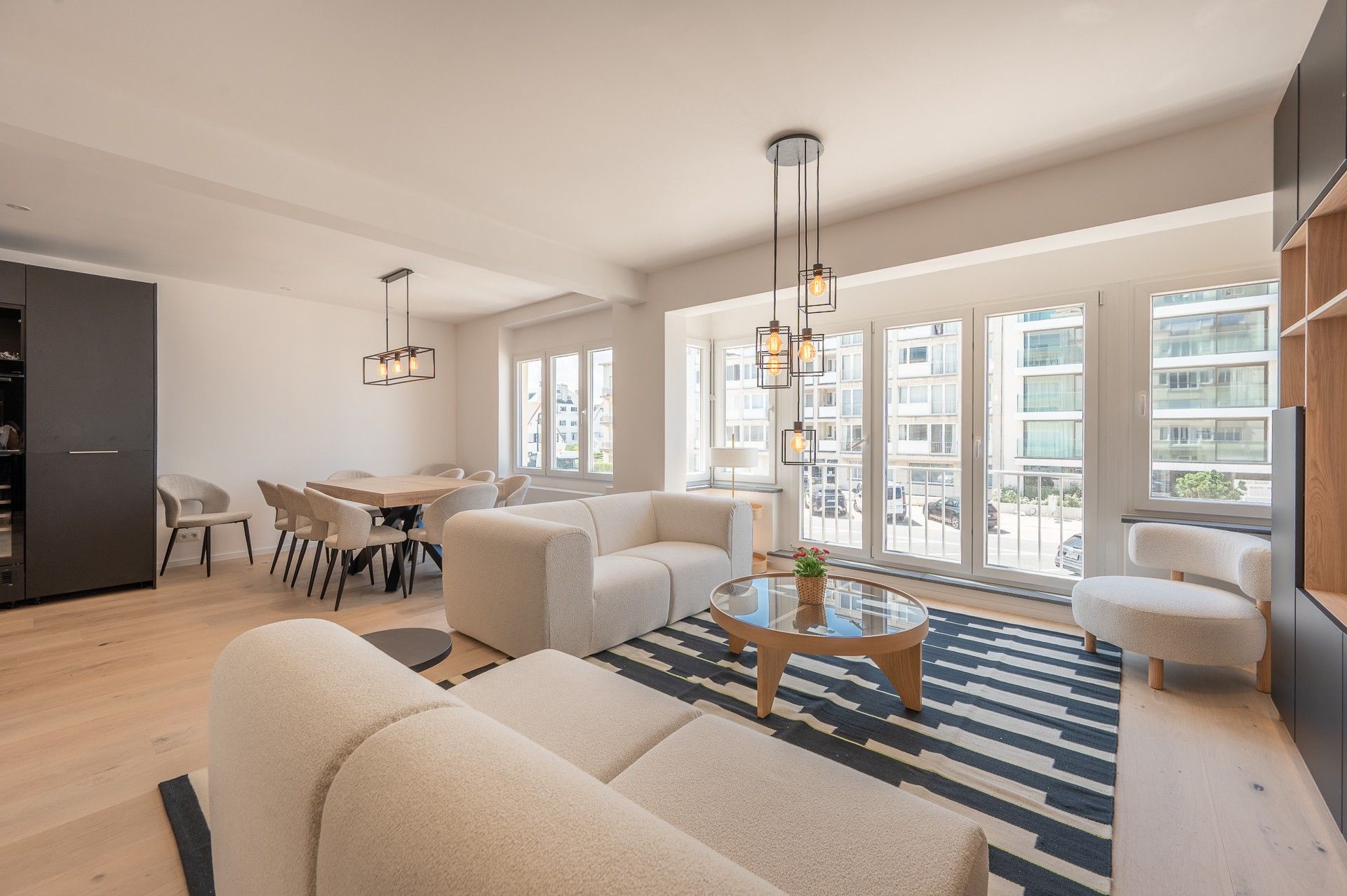 Recent gerenoveerd appartement met zeezicht aan het Albertstrand foto {{pictureIndex}}