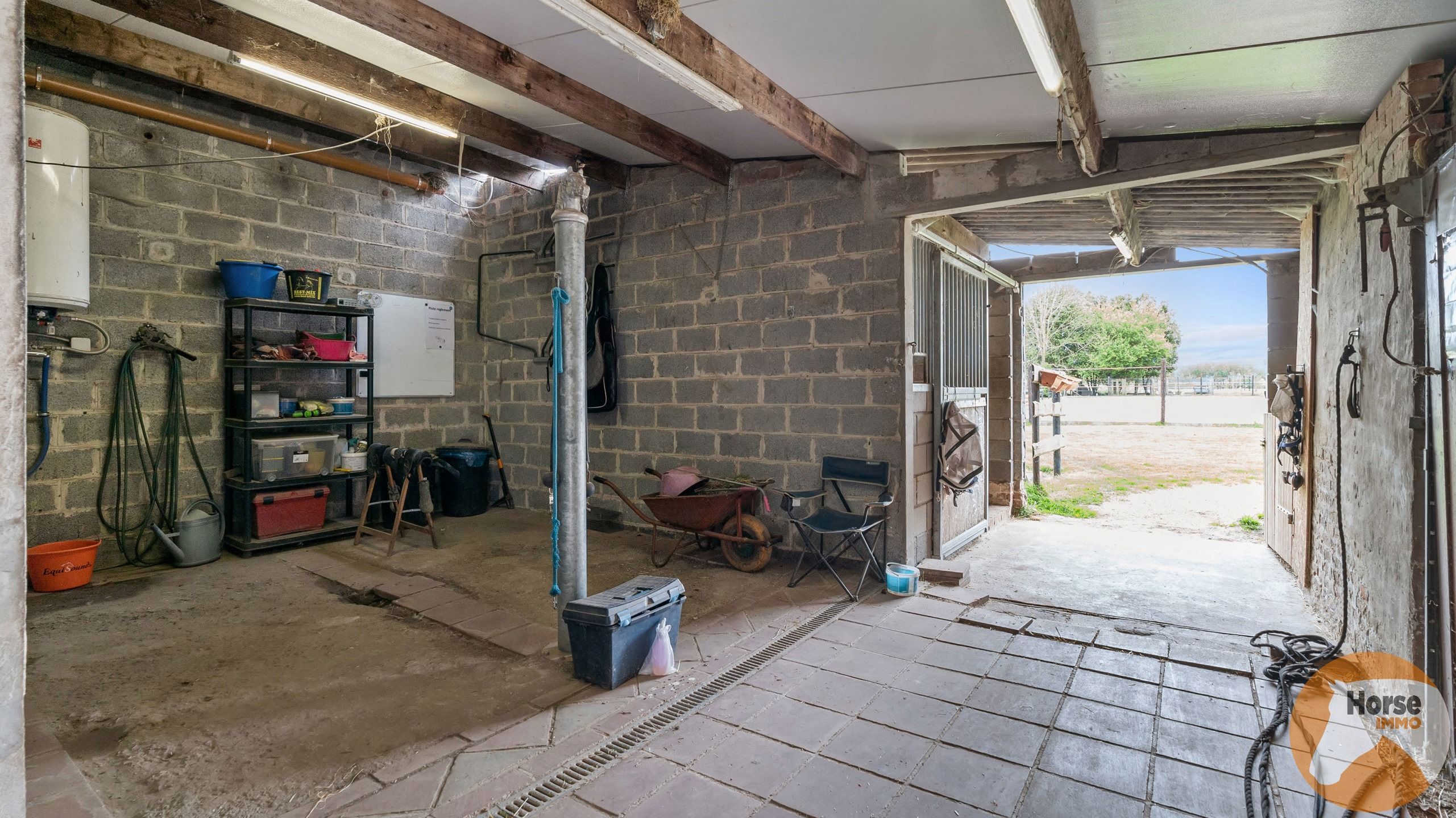  MERCHTEM - Deels gerenoveerde hoeve met stallen op 3,5Ha foto 18