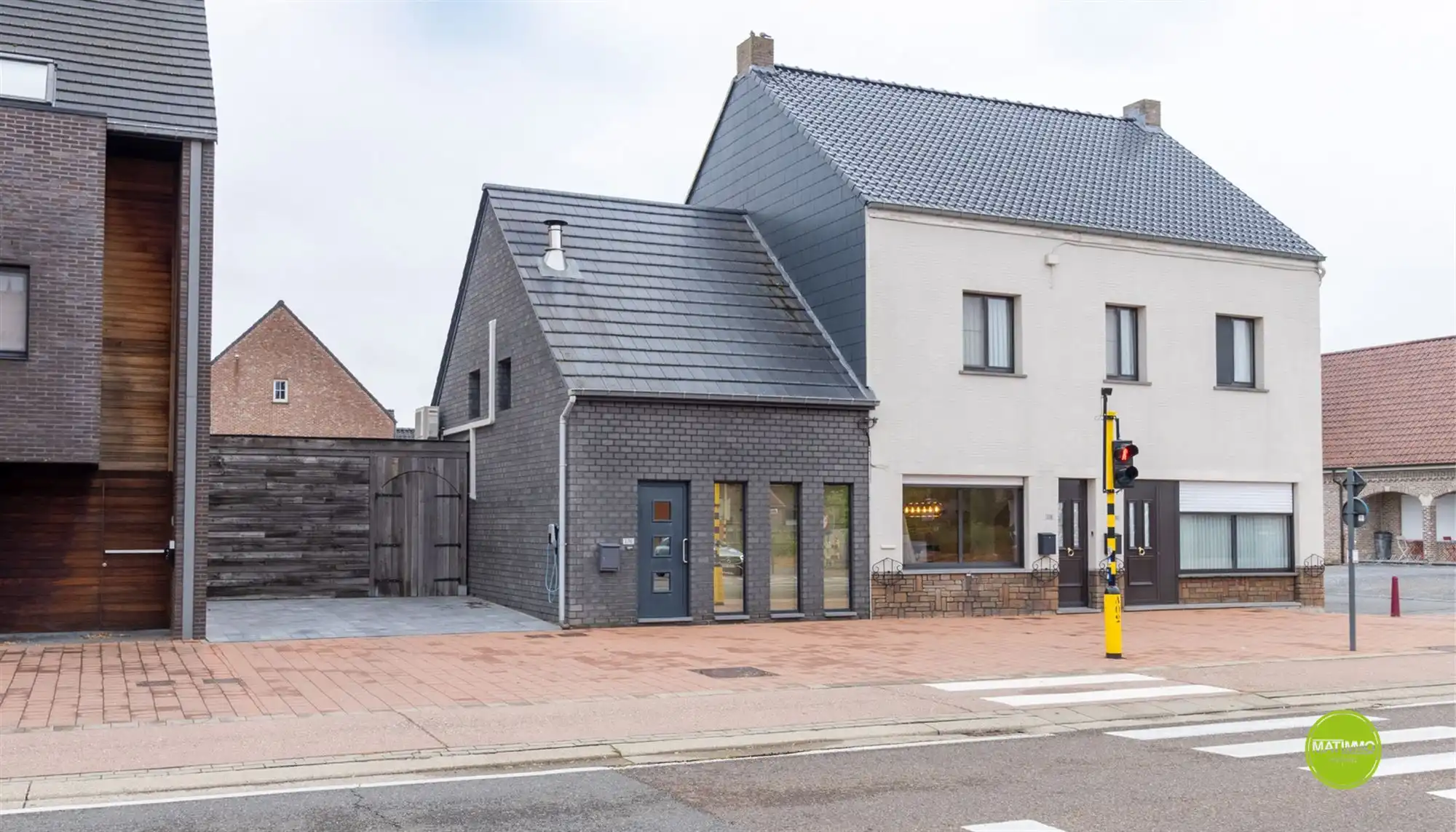 Instapklare, gerenoveerde woning met bijgebouw  foto 2