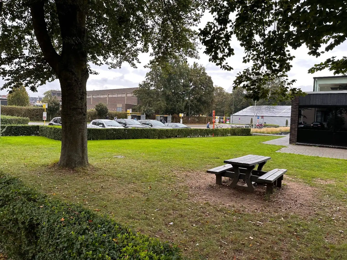 Duplex-appartement met 2 slaapkamers en 1 autostandplaats in Lanaken centrum  !  foto 23