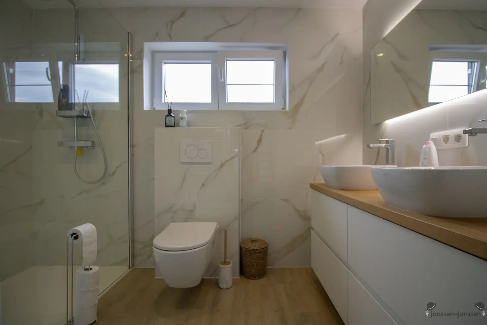 Volledig gerenoveerde HOB met 4 slaapkamers op 431 m² foto 14