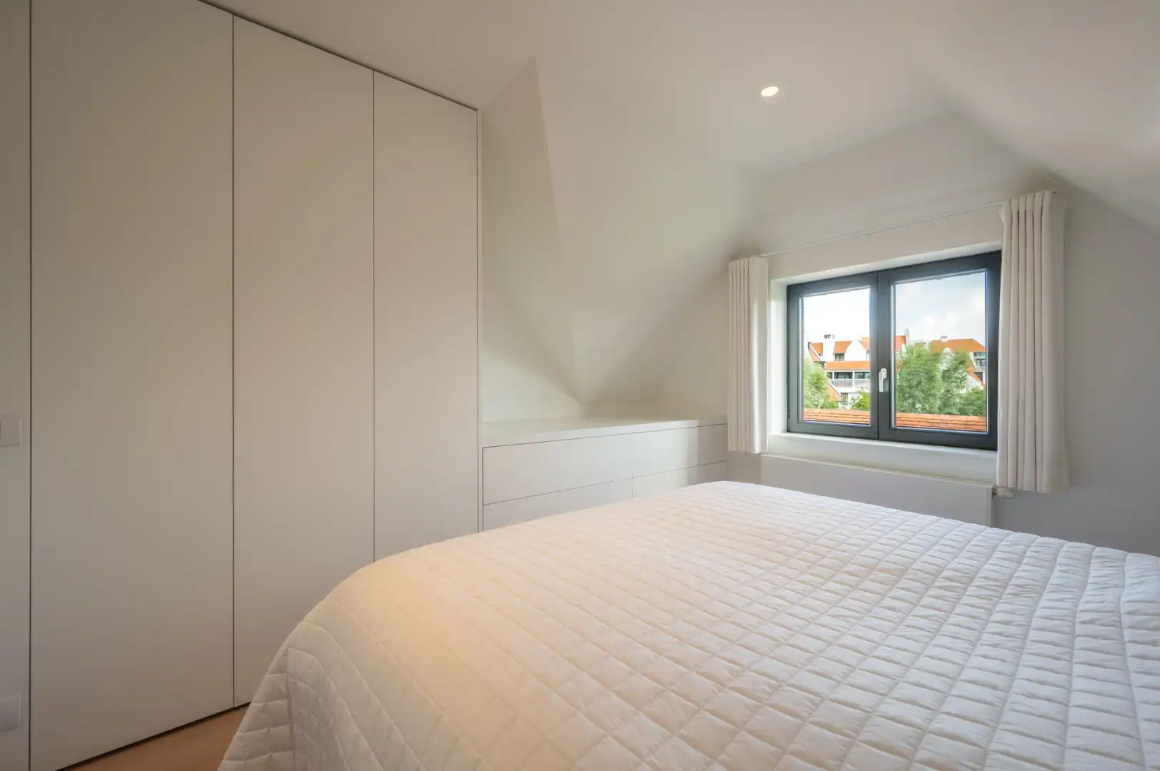 Exclusieve koppelvilla met hoogwaardige afwerking in het prestigieuze Duinenwater foto 34