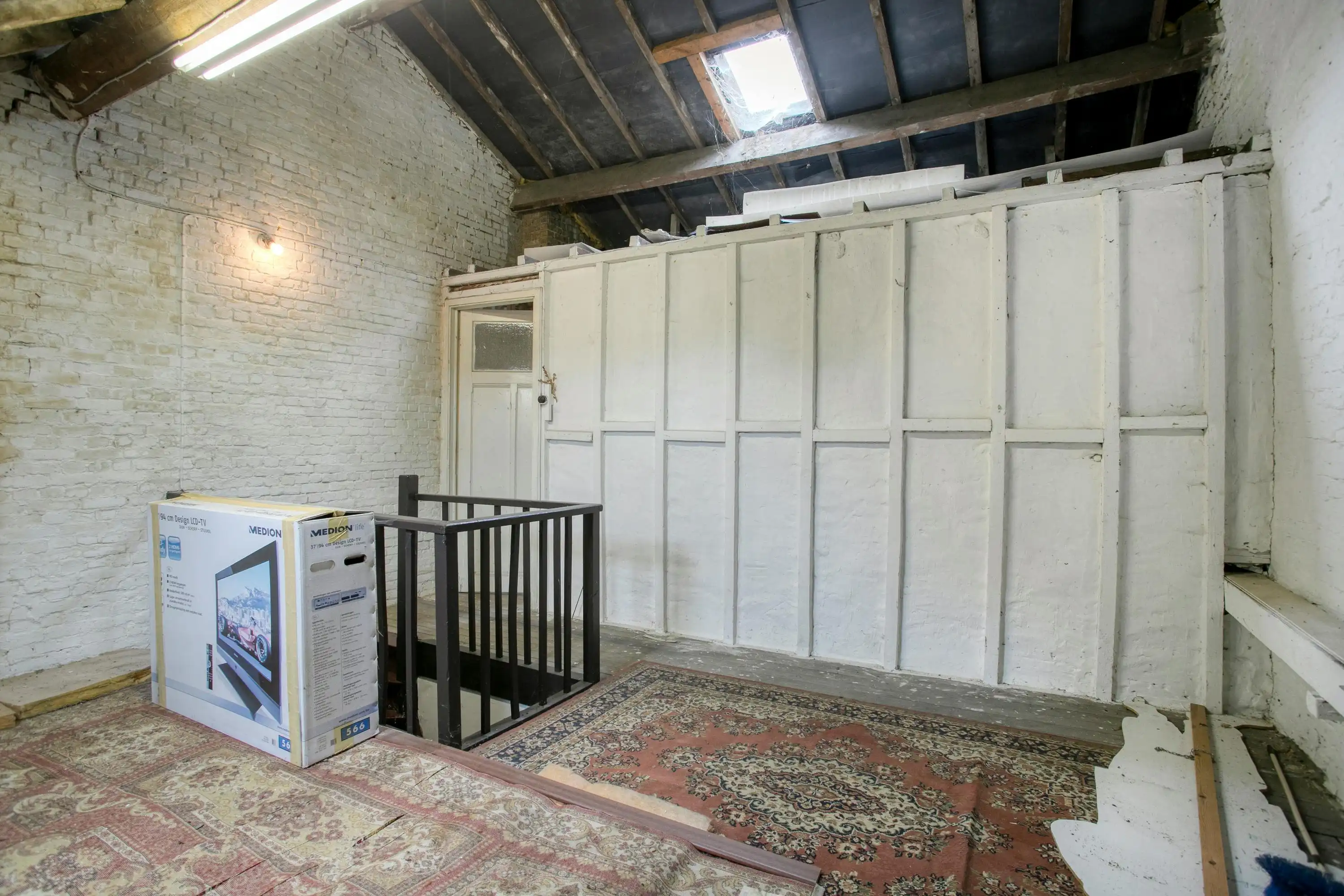 Authentiek herenhuis te koop in Ieper centrum foto 17