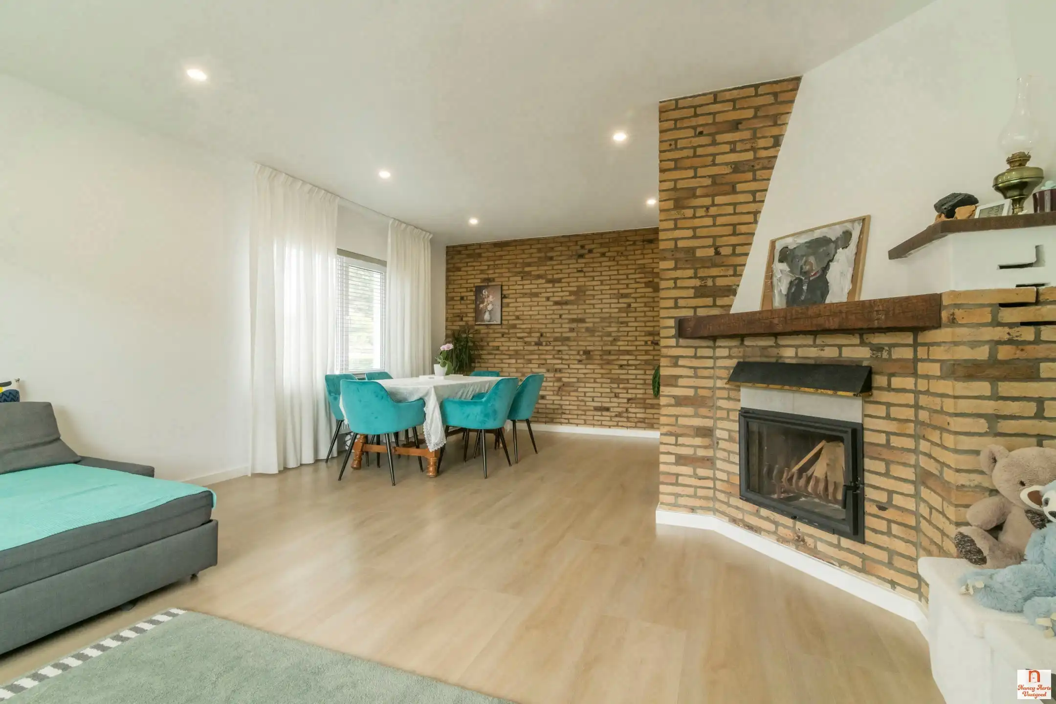 Grondig gerenoveerde splitlevelwoning in een rustige straat foto 7