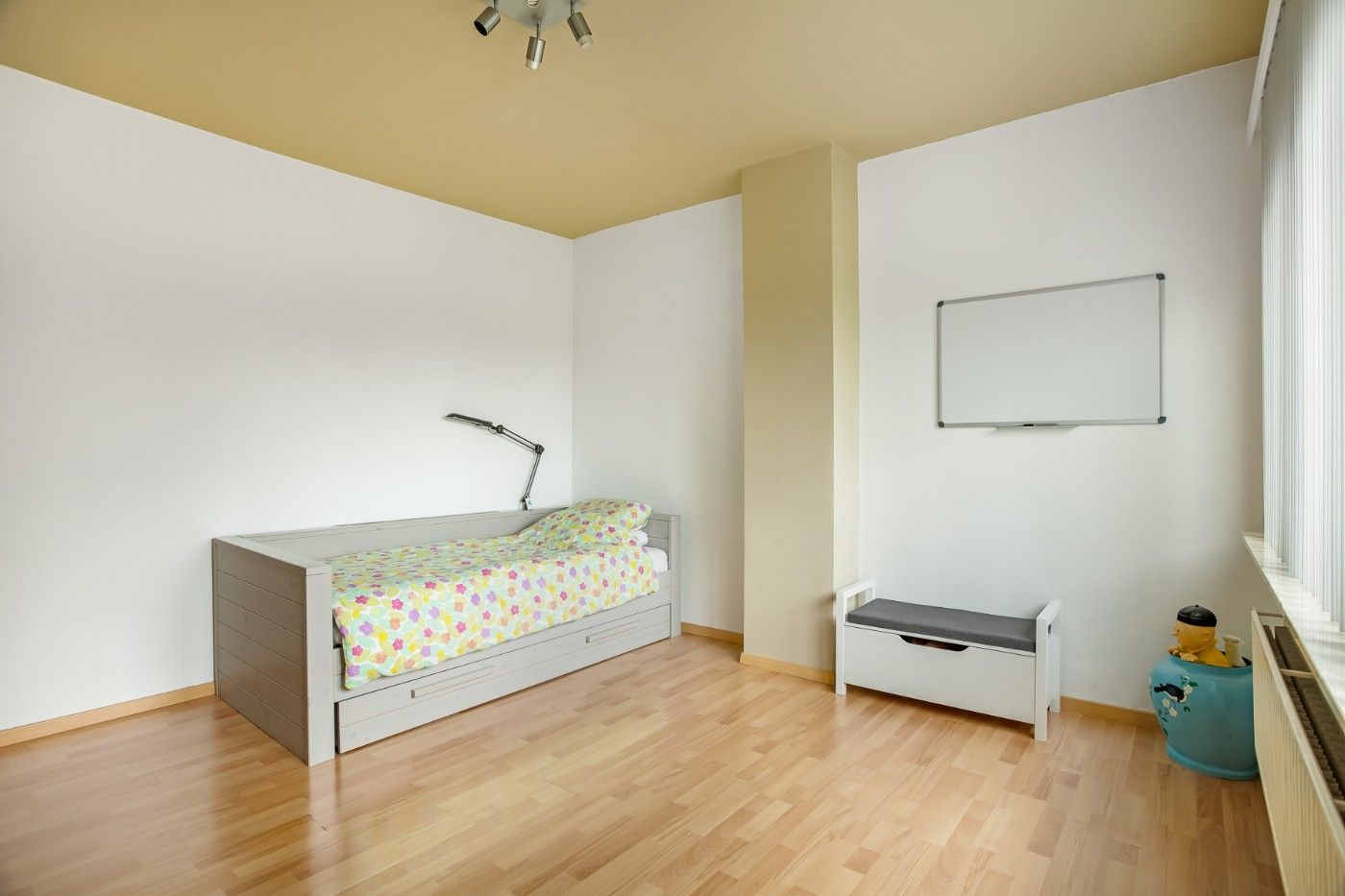 Ruime, instapklare bel-etagewoning met 3 slpk., inpandige garage en tuin foto 20