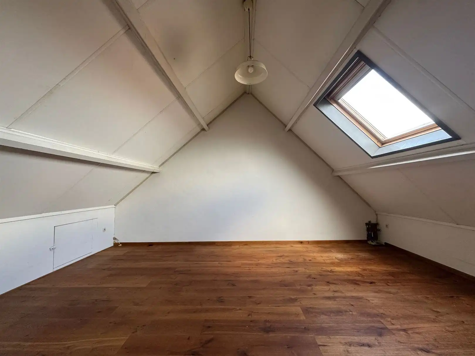 Instapklaar duplex appartement nabij stadscentrum foto 12