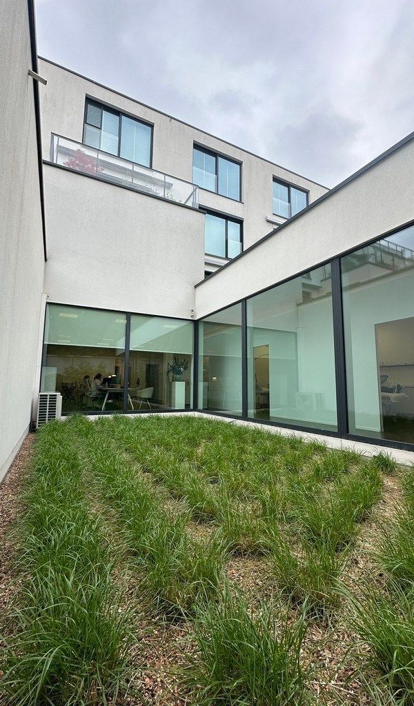 Instapklaar kantoor te huur aan Coupure in Gent foto 11