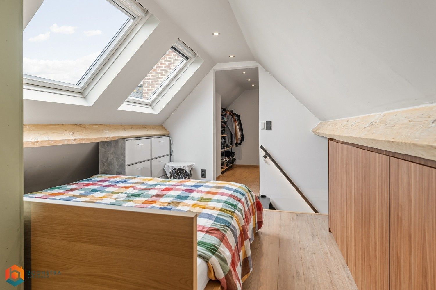 Energiezuinig duplex appartement met 2 slpkrs, terras, zonnepanelen en airco foto 19