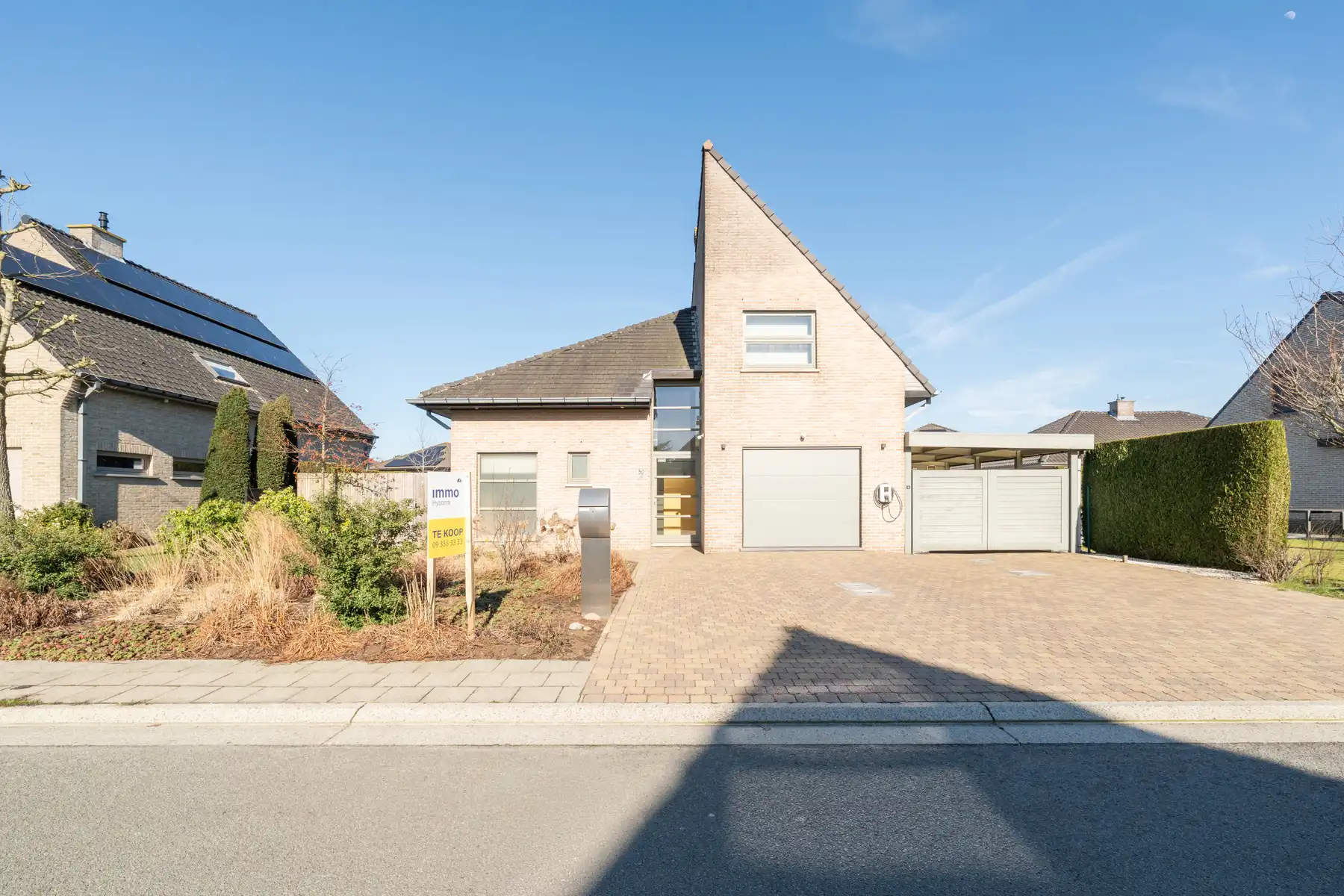 Ruime architecturale villa met Droomtuin in Schellebelle foto 2