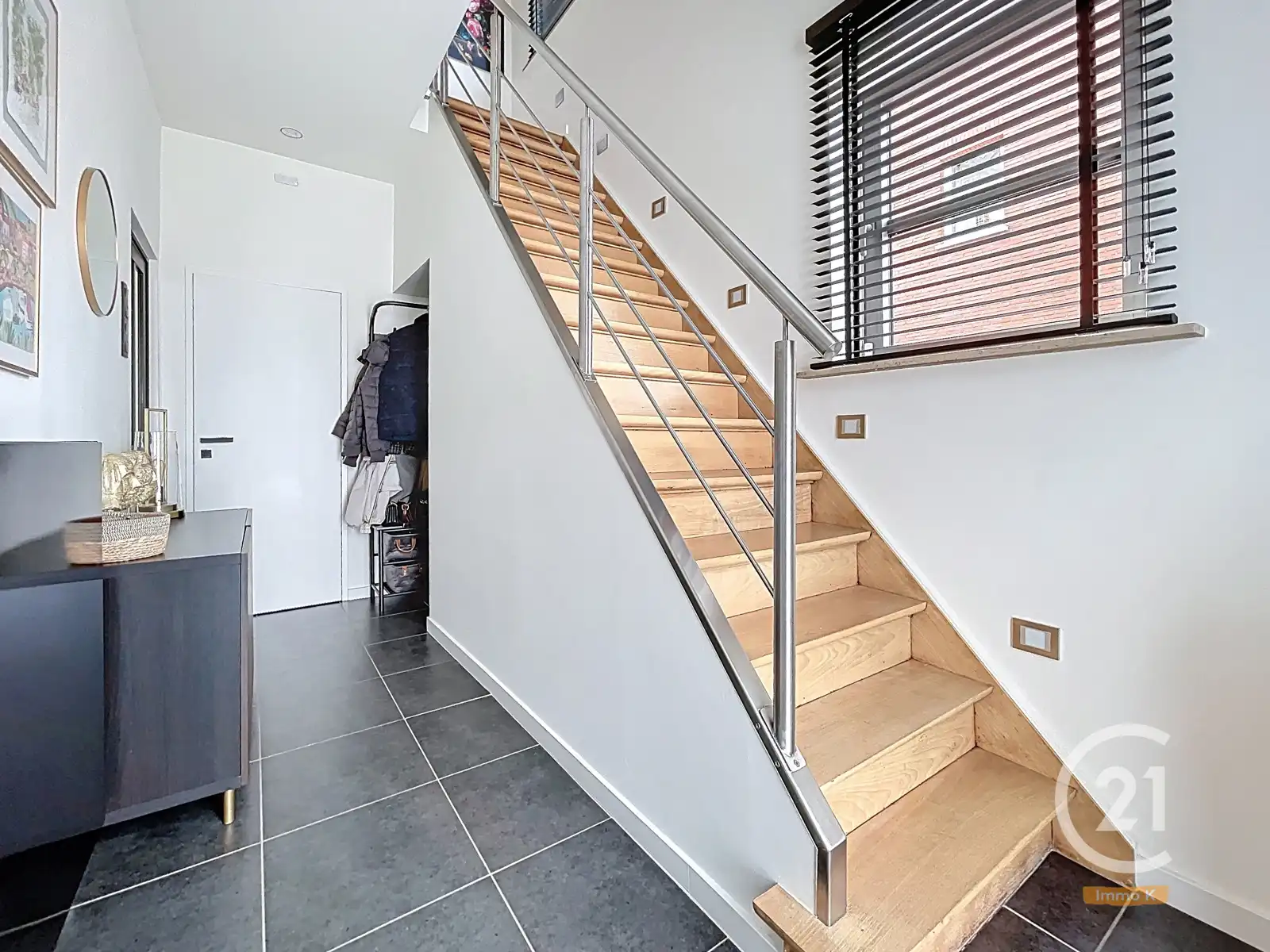 Instapklare, goed onderhouden gezinswoning met ruime garage. foto 13