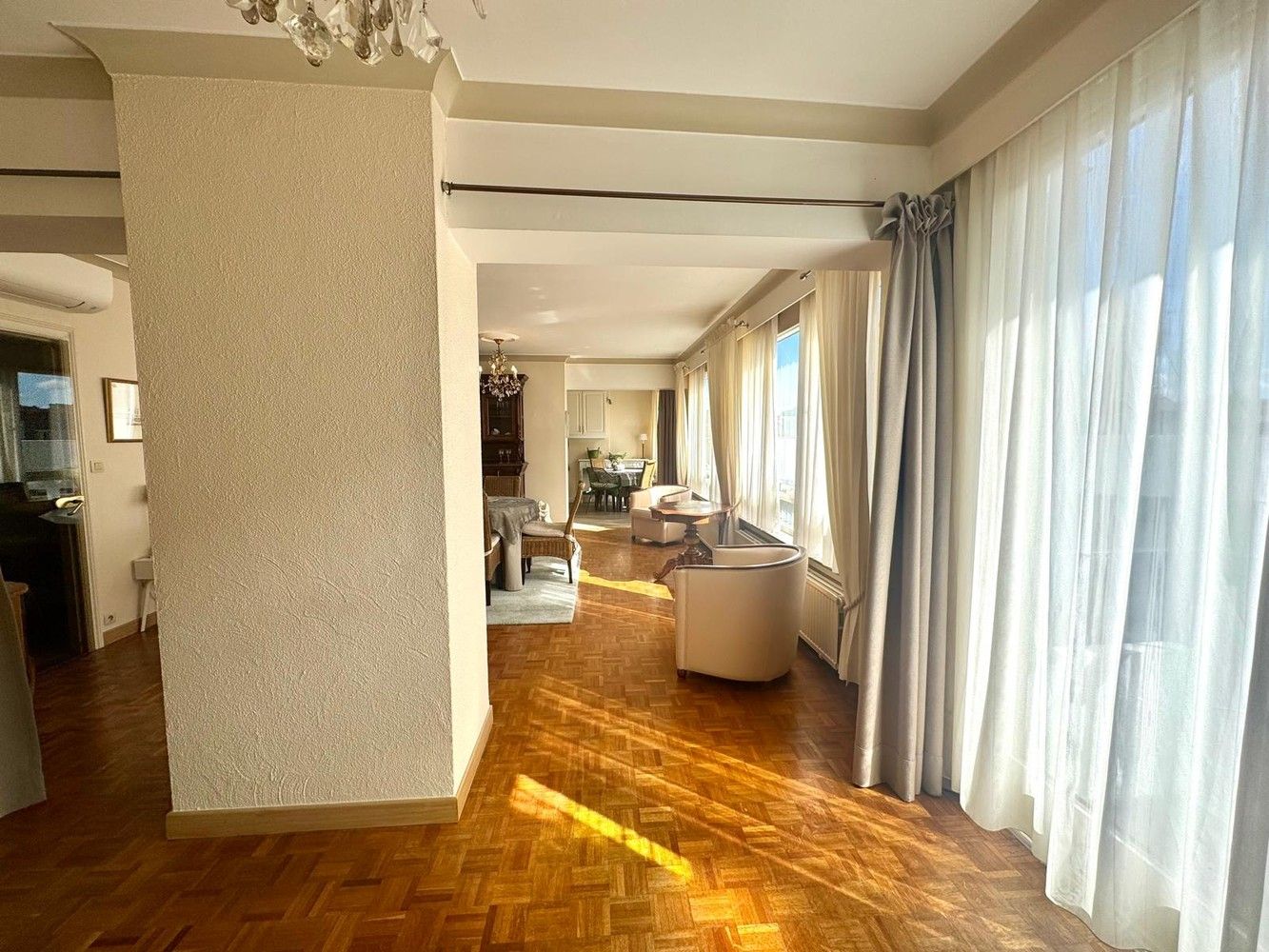 Instapklaar appartement pal in Genk-centrum (H.O.B.) foto 5