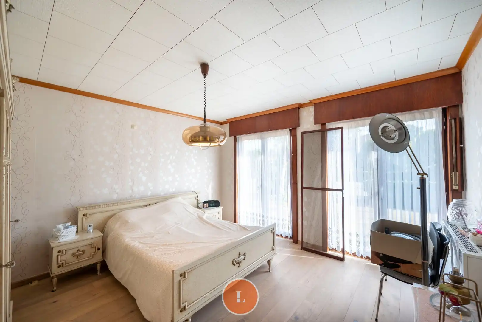 Te moderniseren bungalow met garage in rustige omgeving foto 13