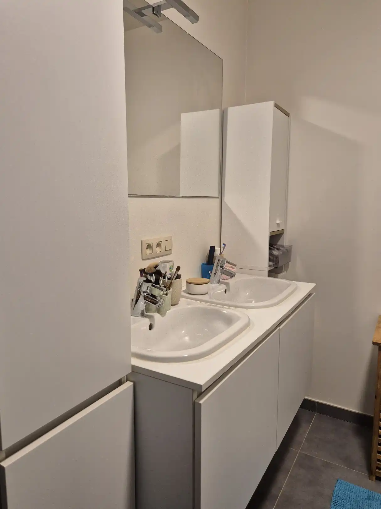 Appartement  met 2 slaapkamers, terras en parkeerplaats foto 10