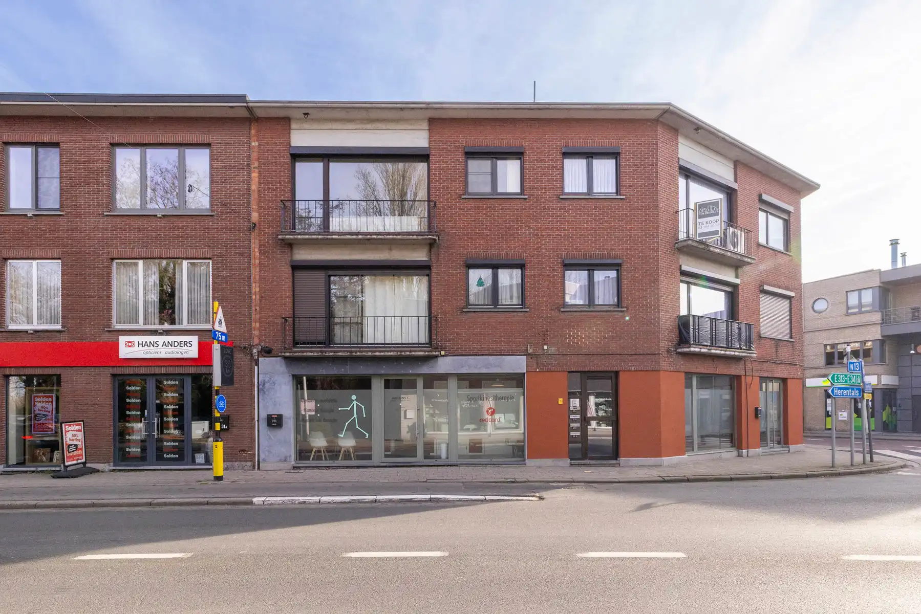 Op te knappen app met 2 slpk in hartje Nijlen foto 18