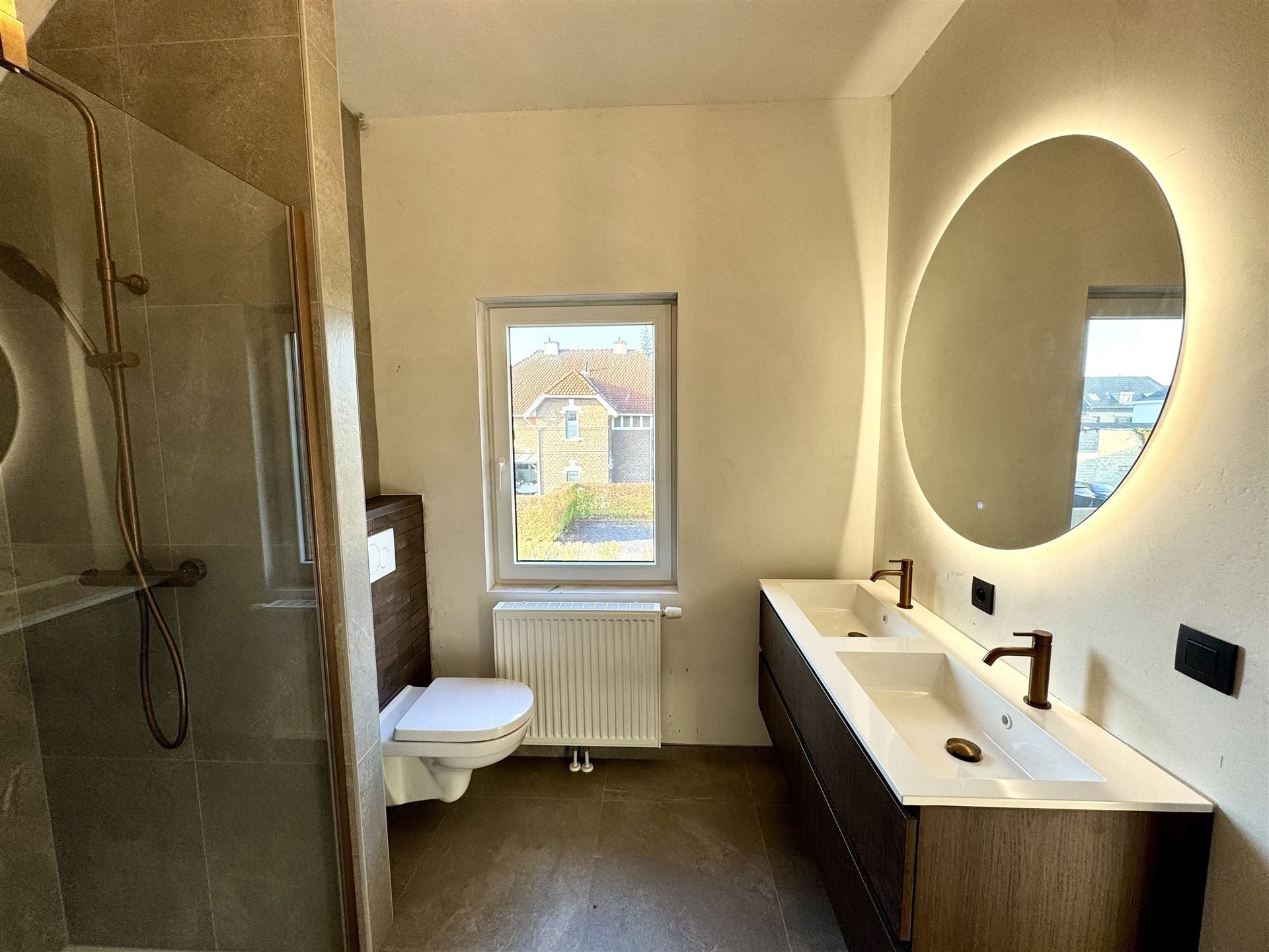 Gerenoveerde mijnwerkerswoning Louis Mercierlaan 15, Maasmechelen foto 20