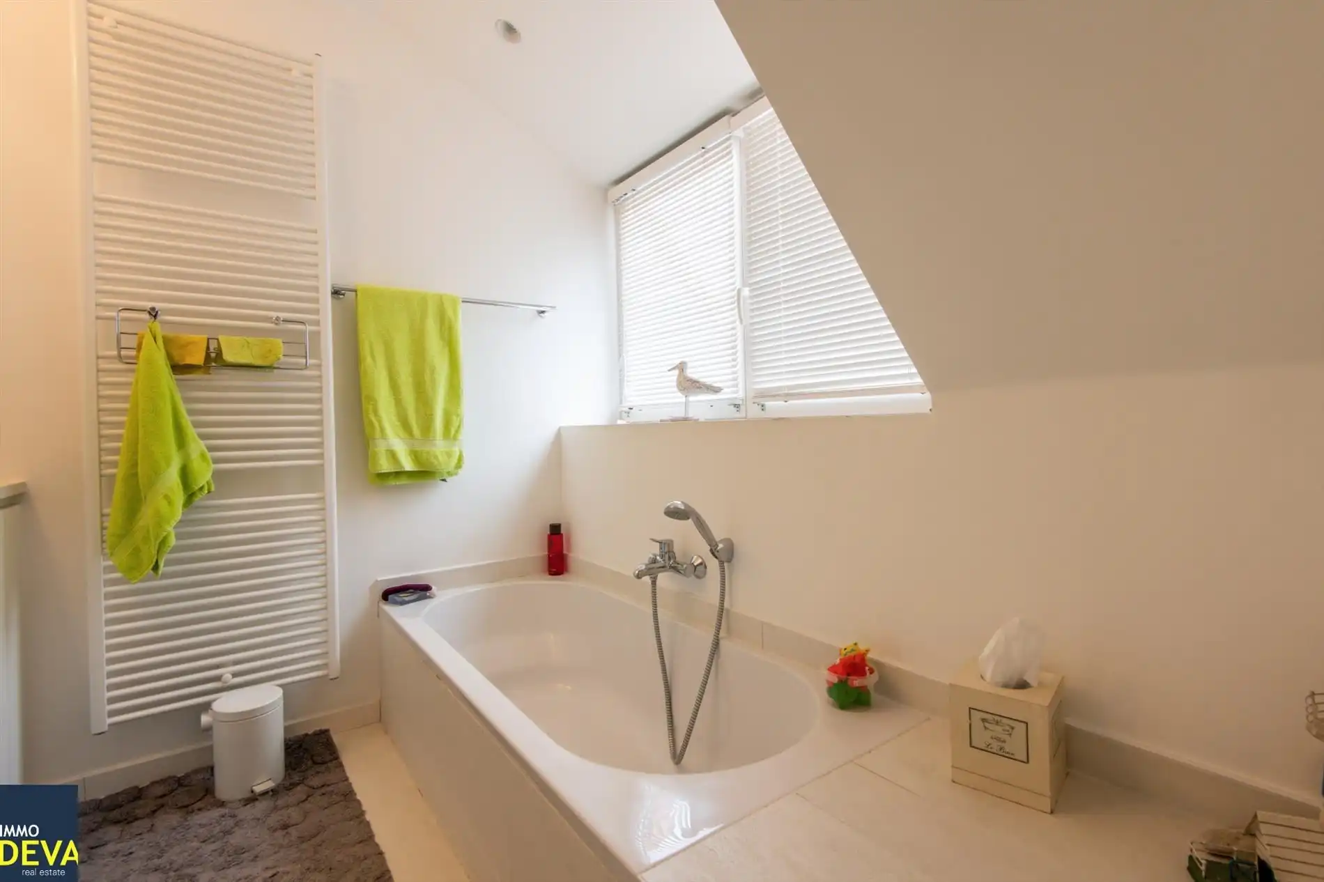 Zeer zonnig duplexdakapp. met prachtige terrassen,  gelegen op de Kustlaan vlakbij het Driehoeksplein. foto 20