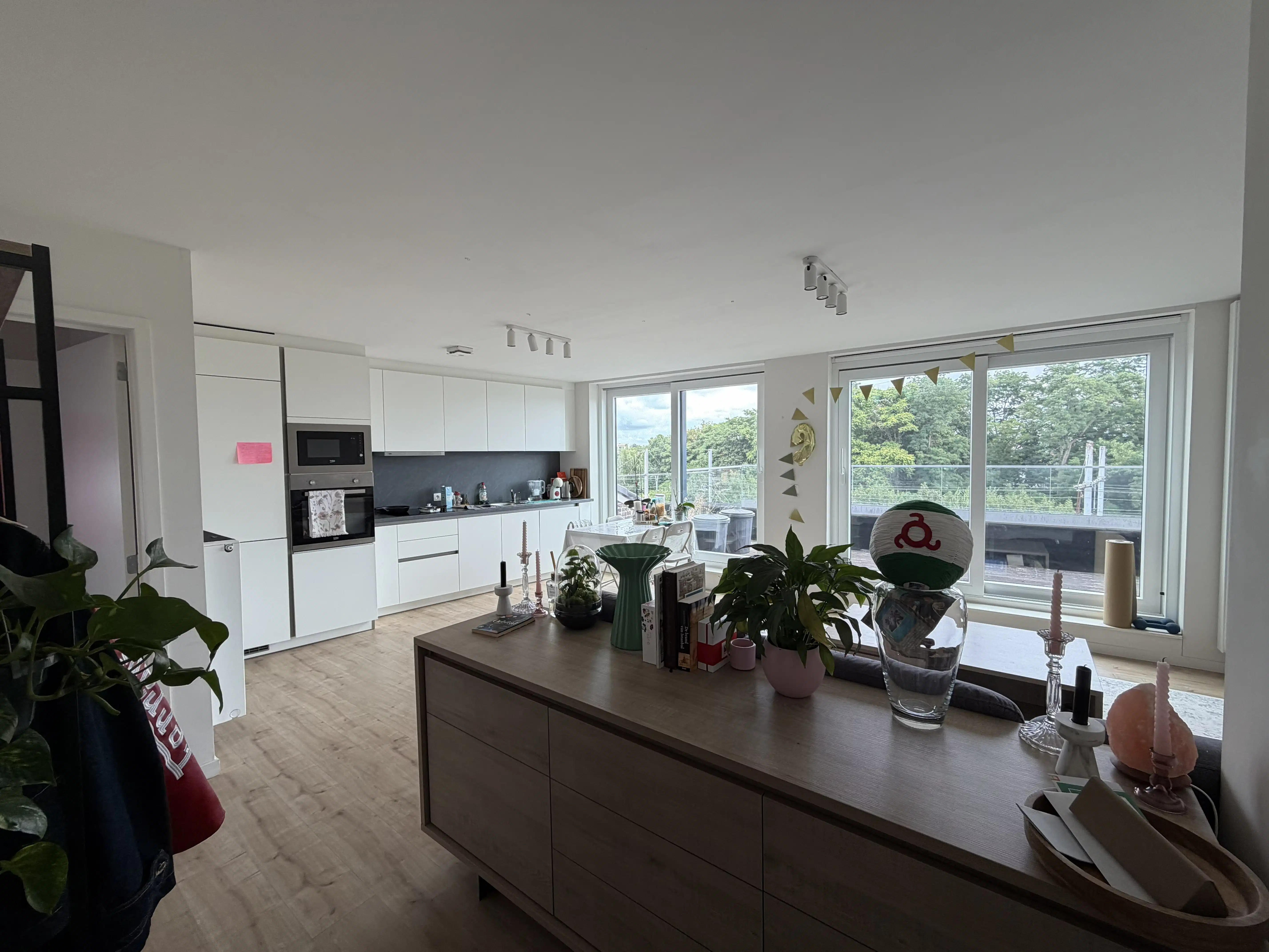 appartement met 2 slaapkamers gelegen op buitenring te Gent foto 2