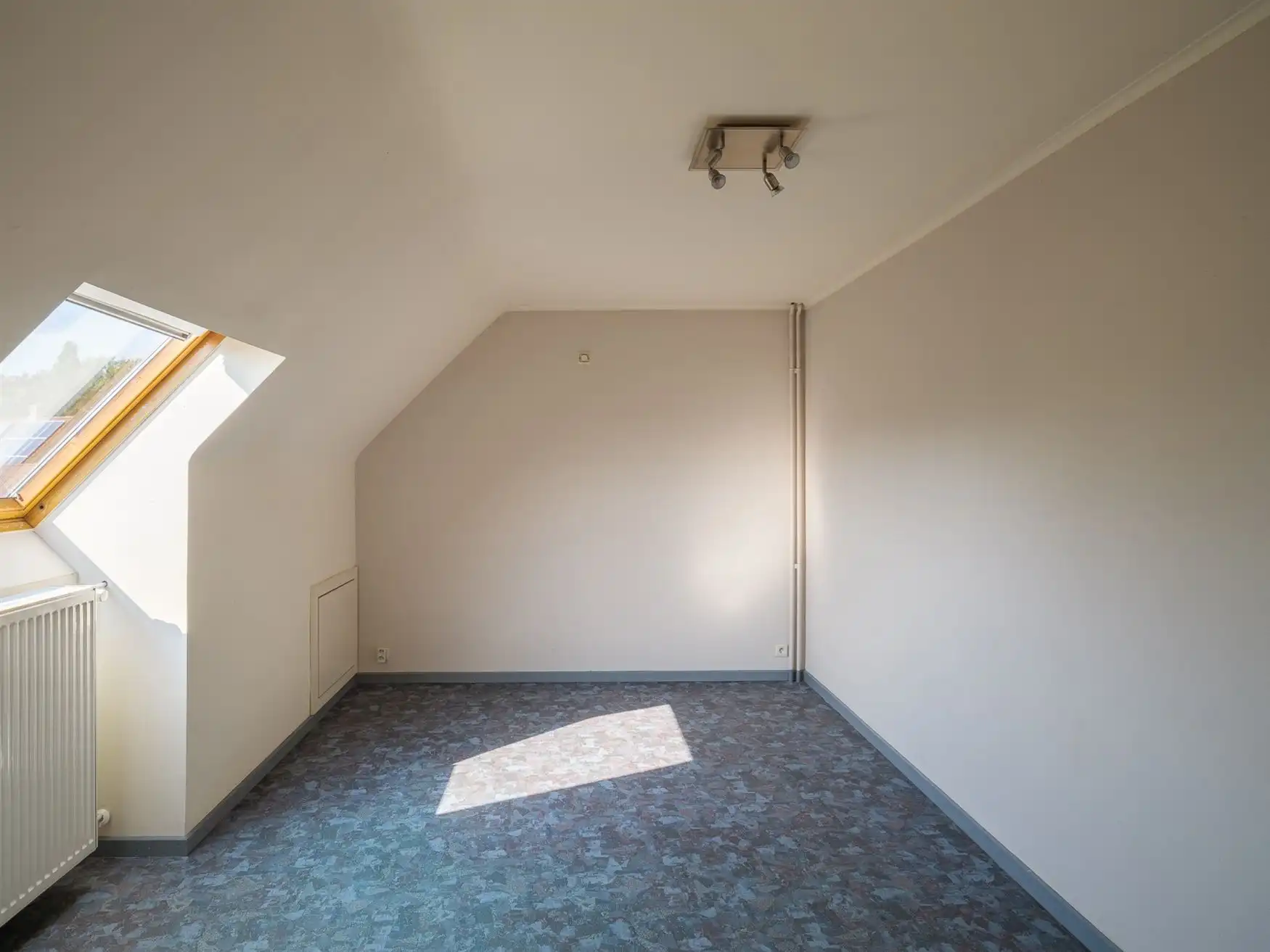 Lichtrijke gezinswoning van 266 m² in Deinze foto 10