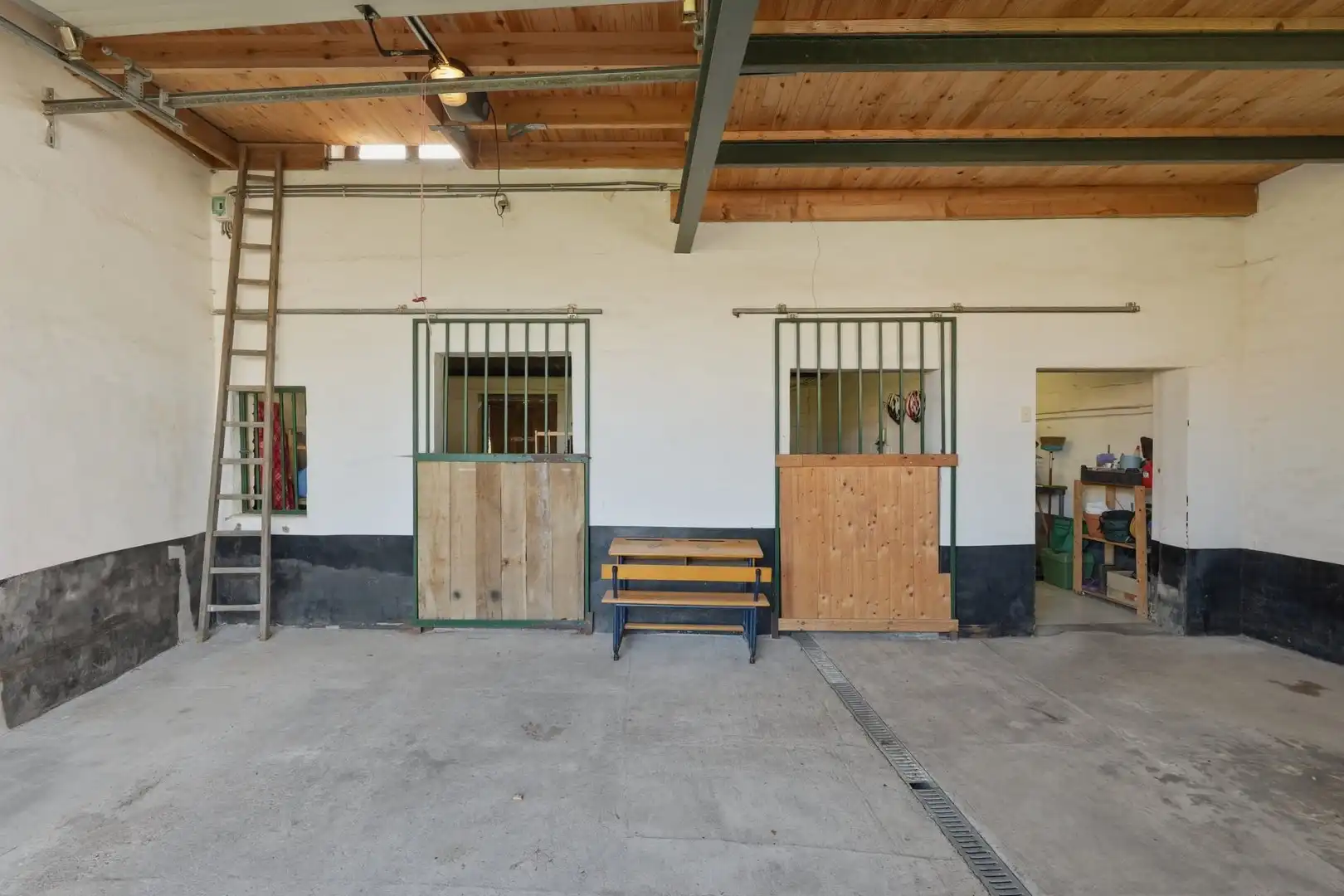 AUTHENTIEK HERENHUIS MET PRAKTIJKRUIMTE, TUIN EN GARAGE MET STALLEN IN HARTJE BORGLOON foto 47