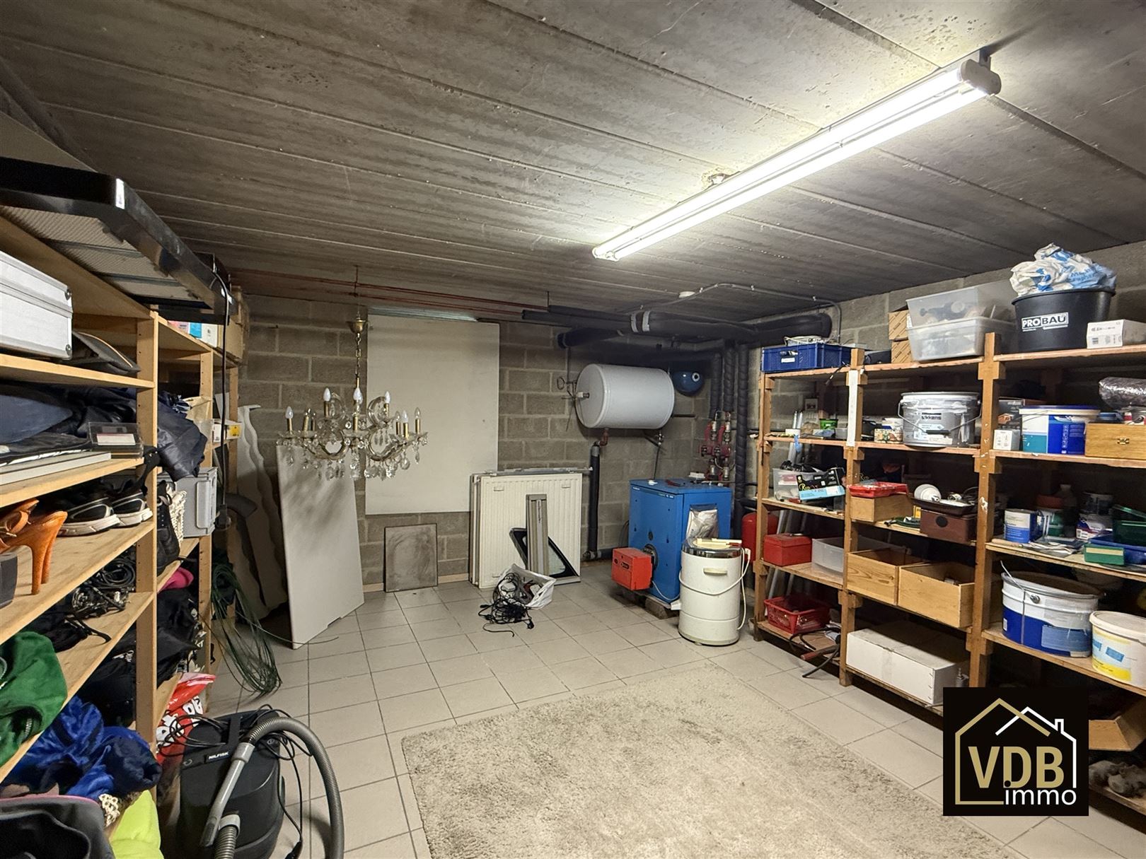 Instapklare halfopen bebouwing met 3 slaapkamers foto 95