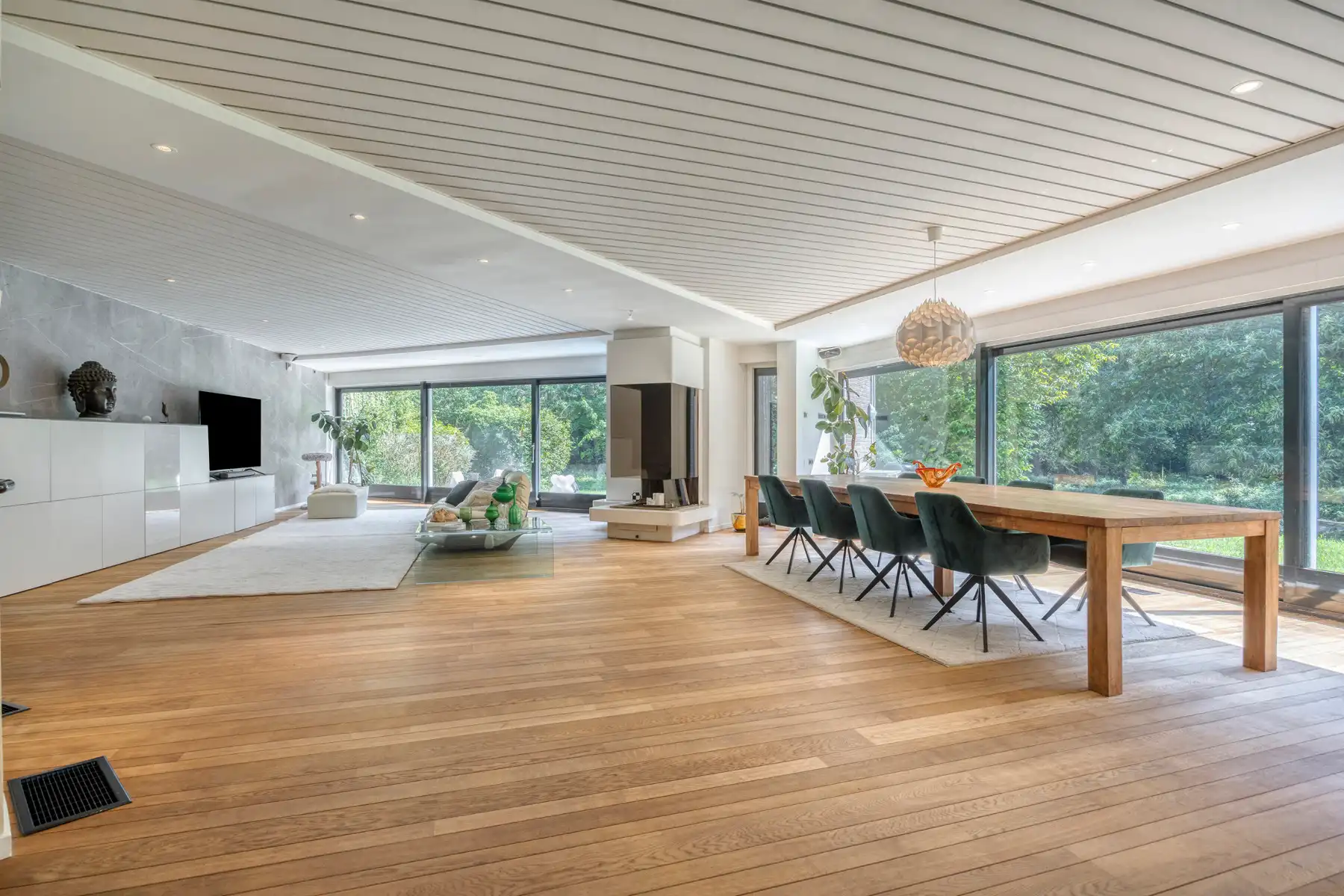 Ruime architectenvilla op toplocatie in Kapellen. foto 8