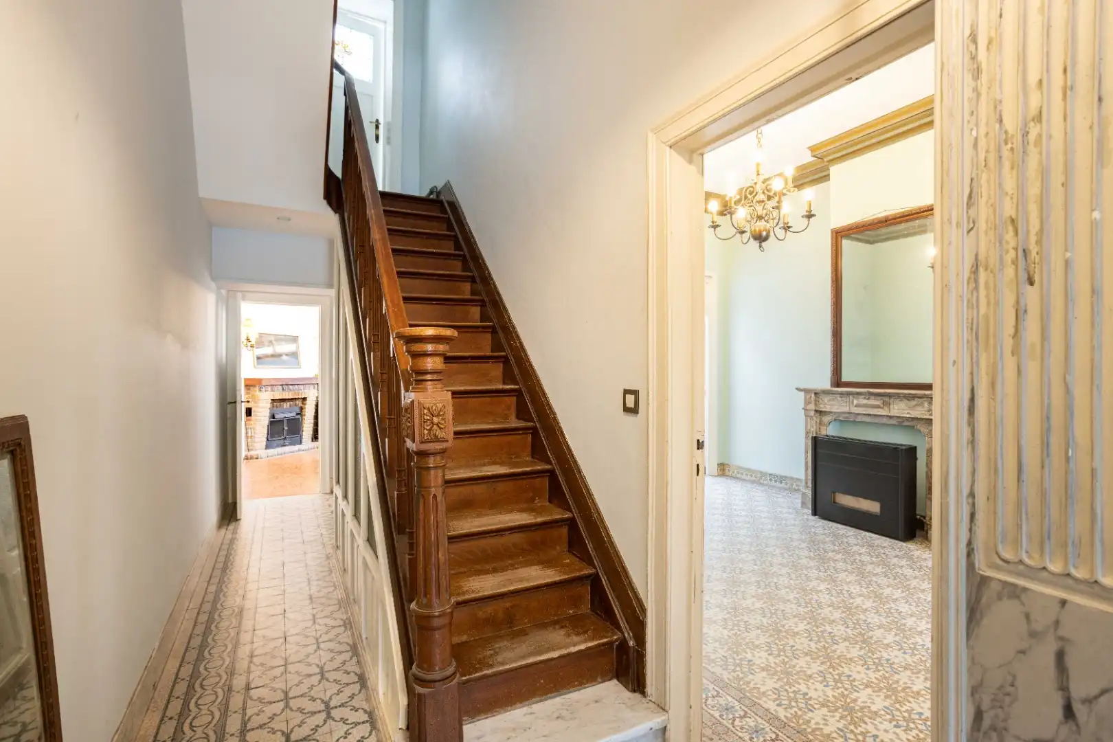 Prachtige Art-Deco woning met 5 slaapkamers foto 5